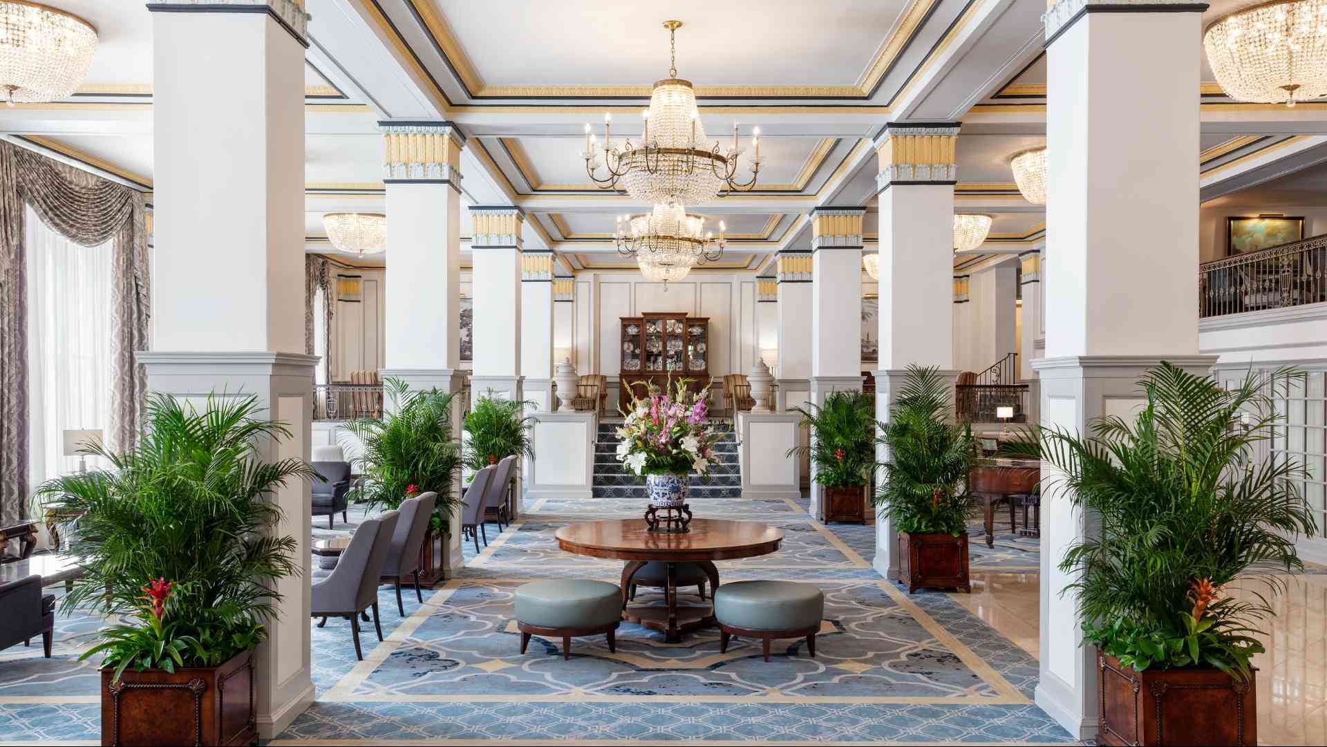 Francis Marion Hotel в Charleston, SC