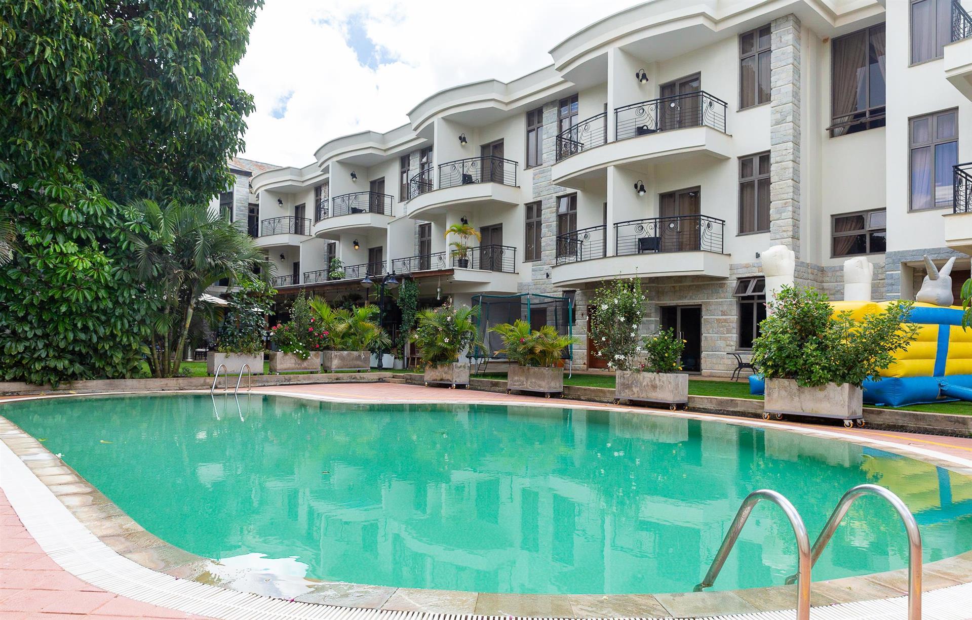 Alba Hotel Meru image