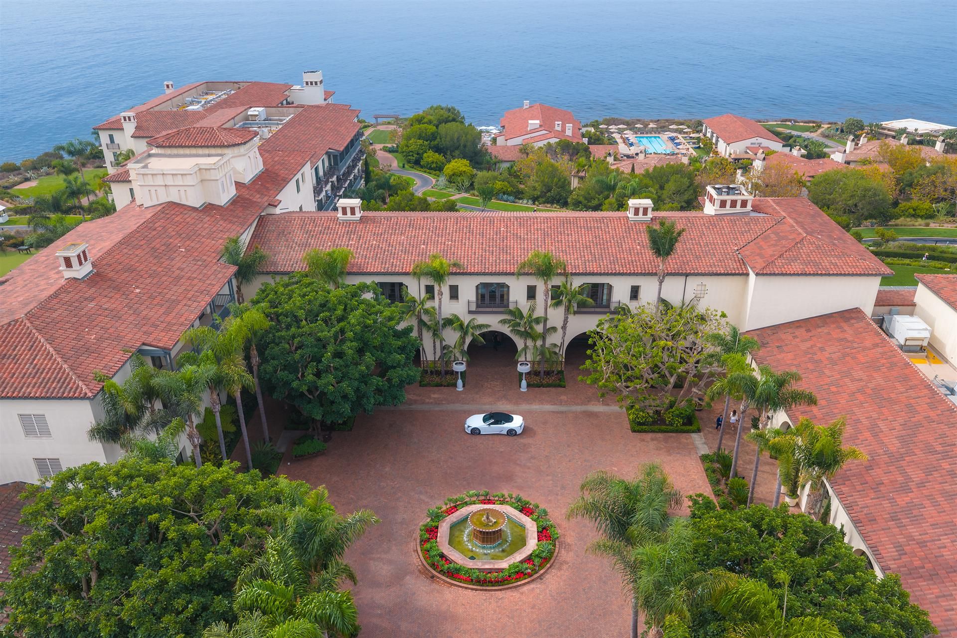 รูปสถานที่จัดงาน