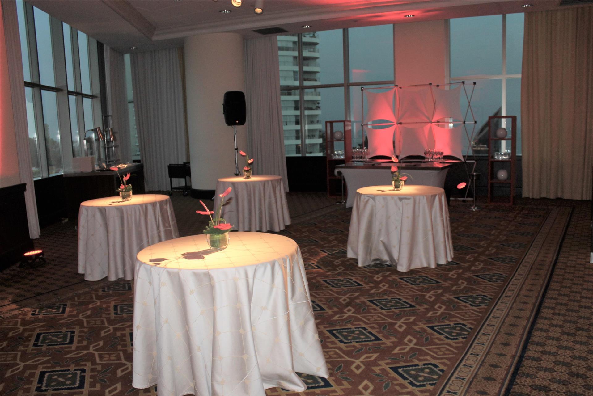 Изображение помещения для встречи