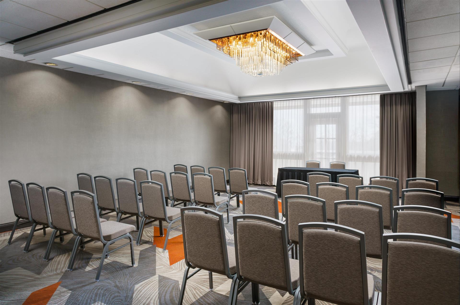 Изображение помещения для встречи