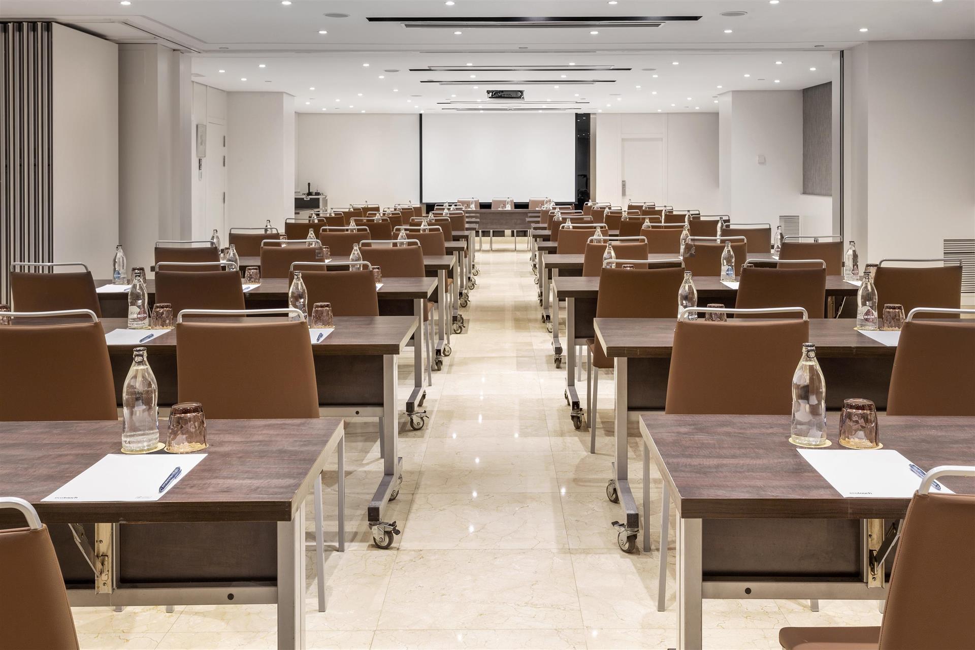 Изображение помещения для встречи