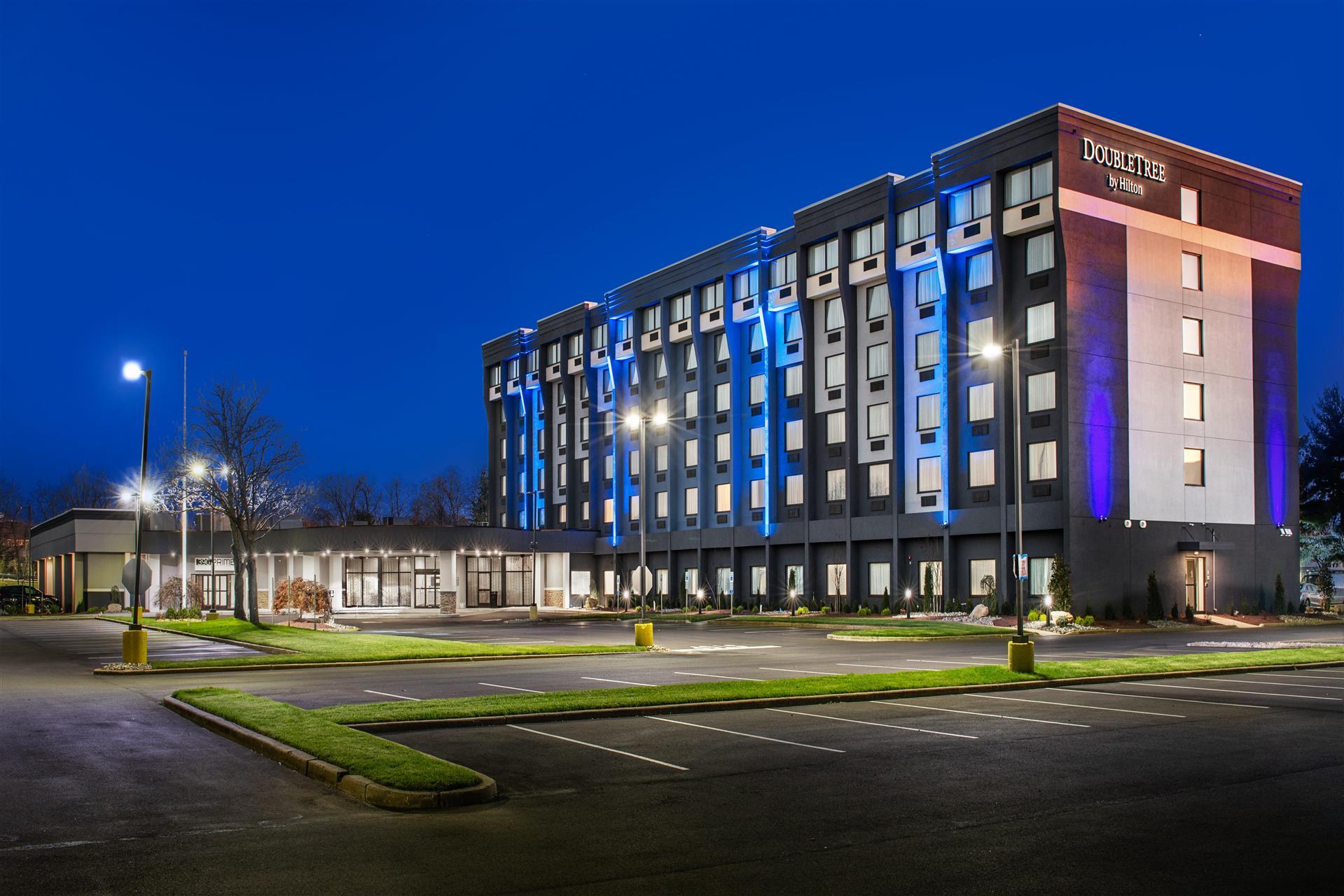 DoubleTree by Hilton Monroe Township Cranbury image