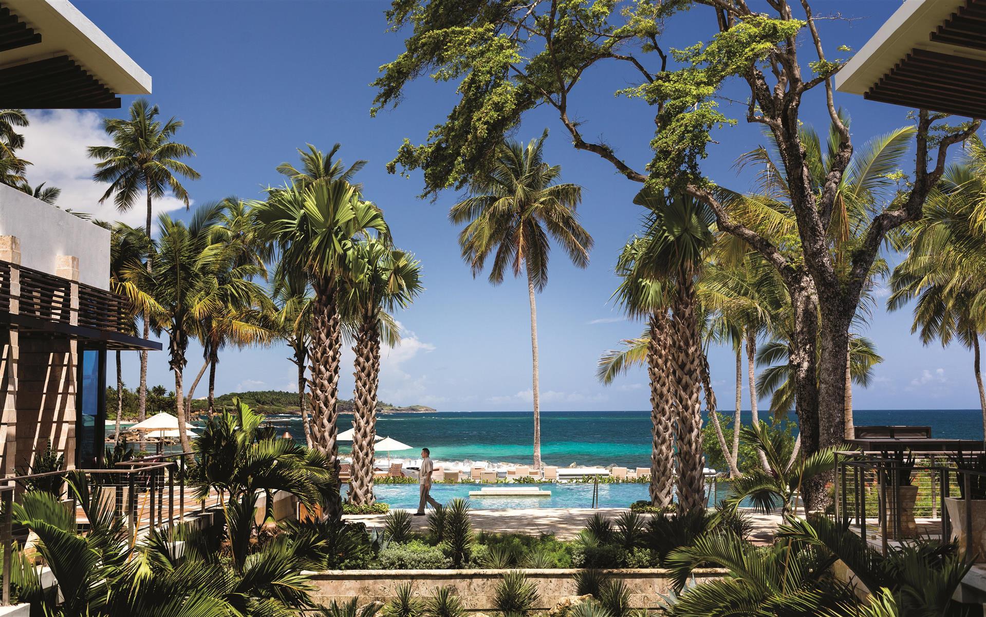 Step Beyond Every Moment 图像