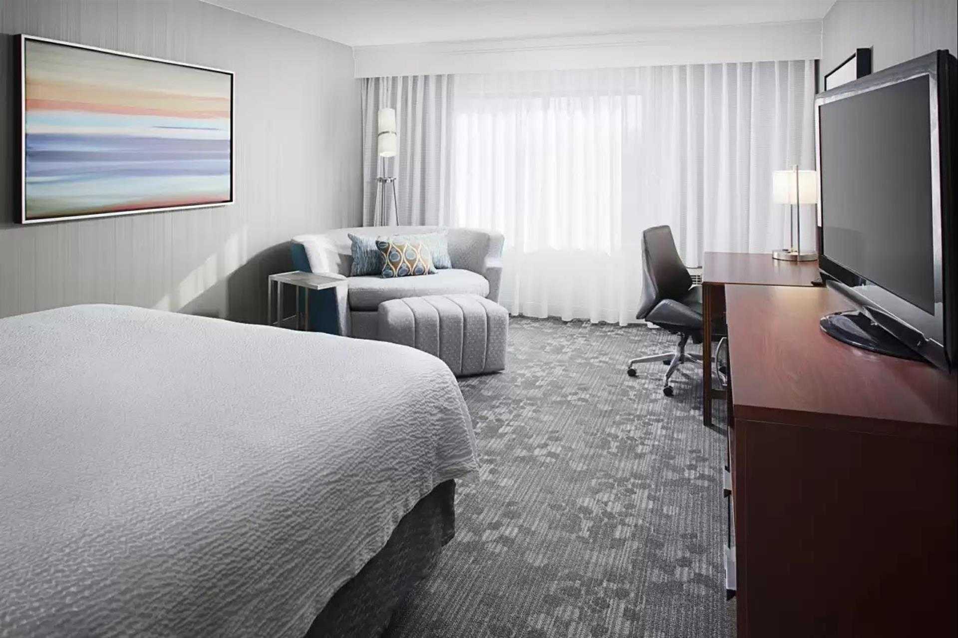 Country Inn & Suites by Radisson, Columbus-Edinburgh in Columbus, IN