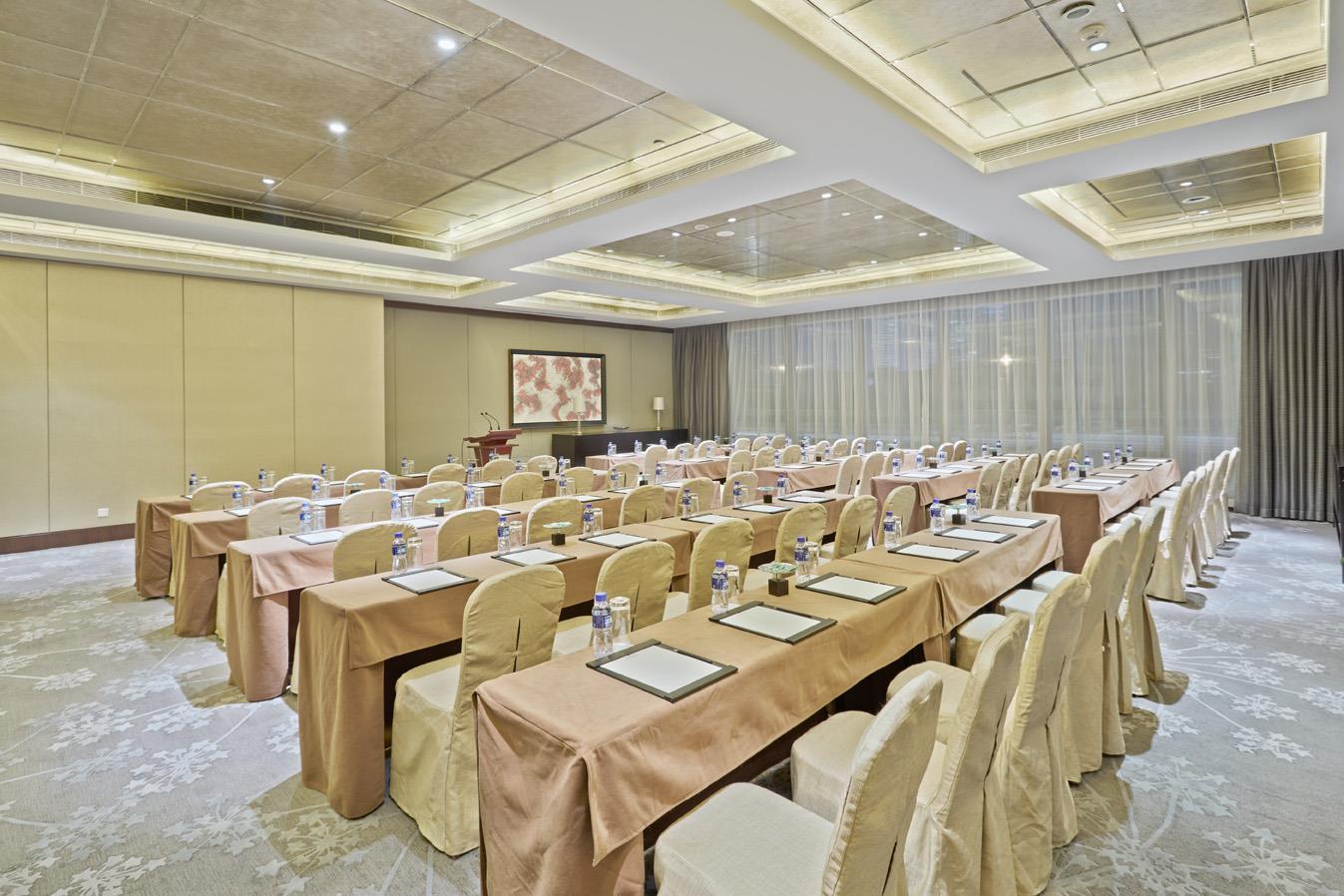 Изображение помещения для встречи