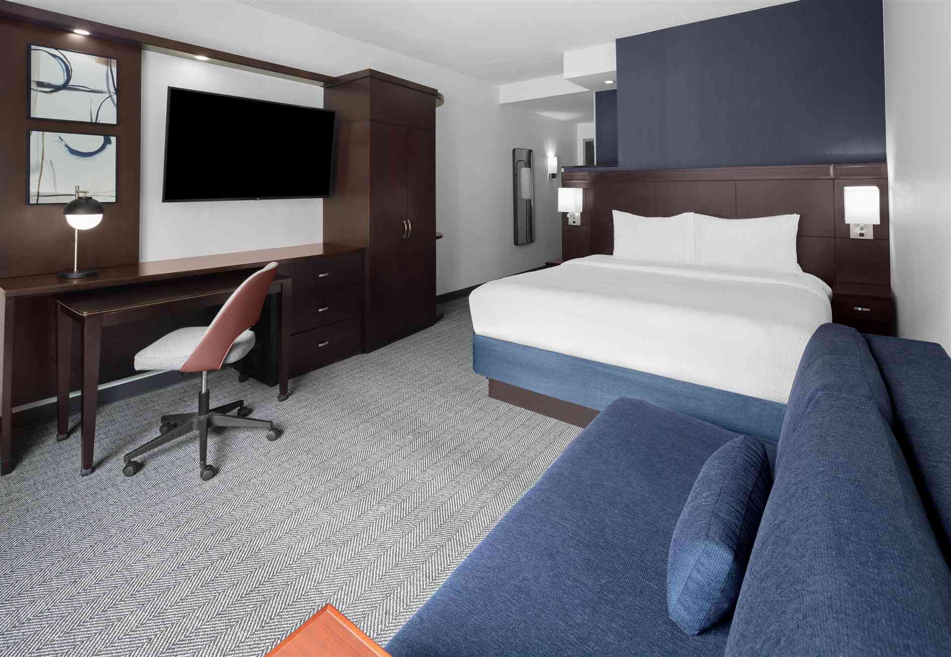 Courtyard by Marriott Cleveland University Circle в Cleveland, OH