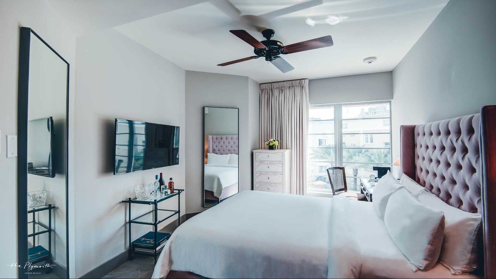 Plymouth Hotel Miami Beach in Miami Beach, FL