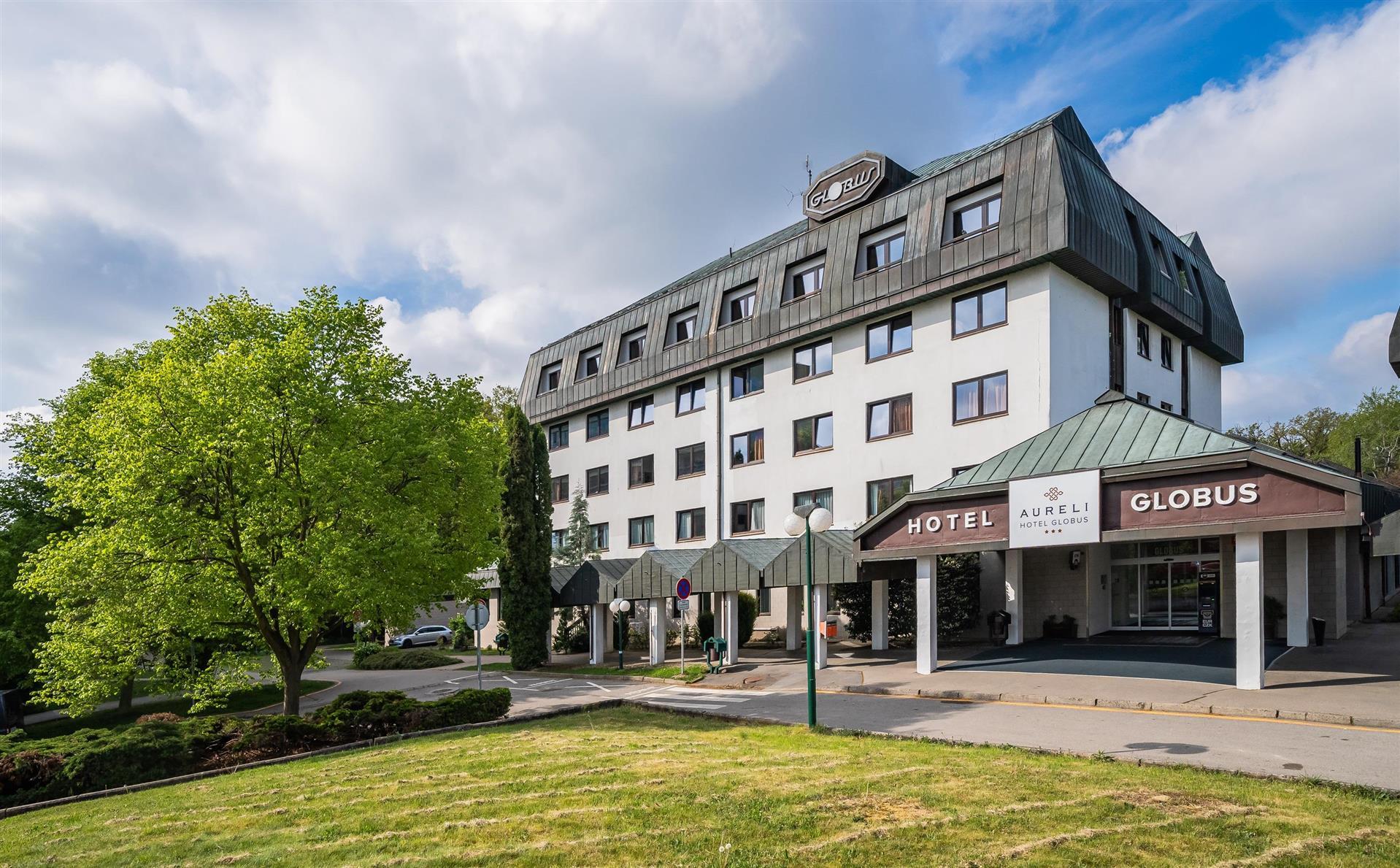 Aureli Hotel Globus image