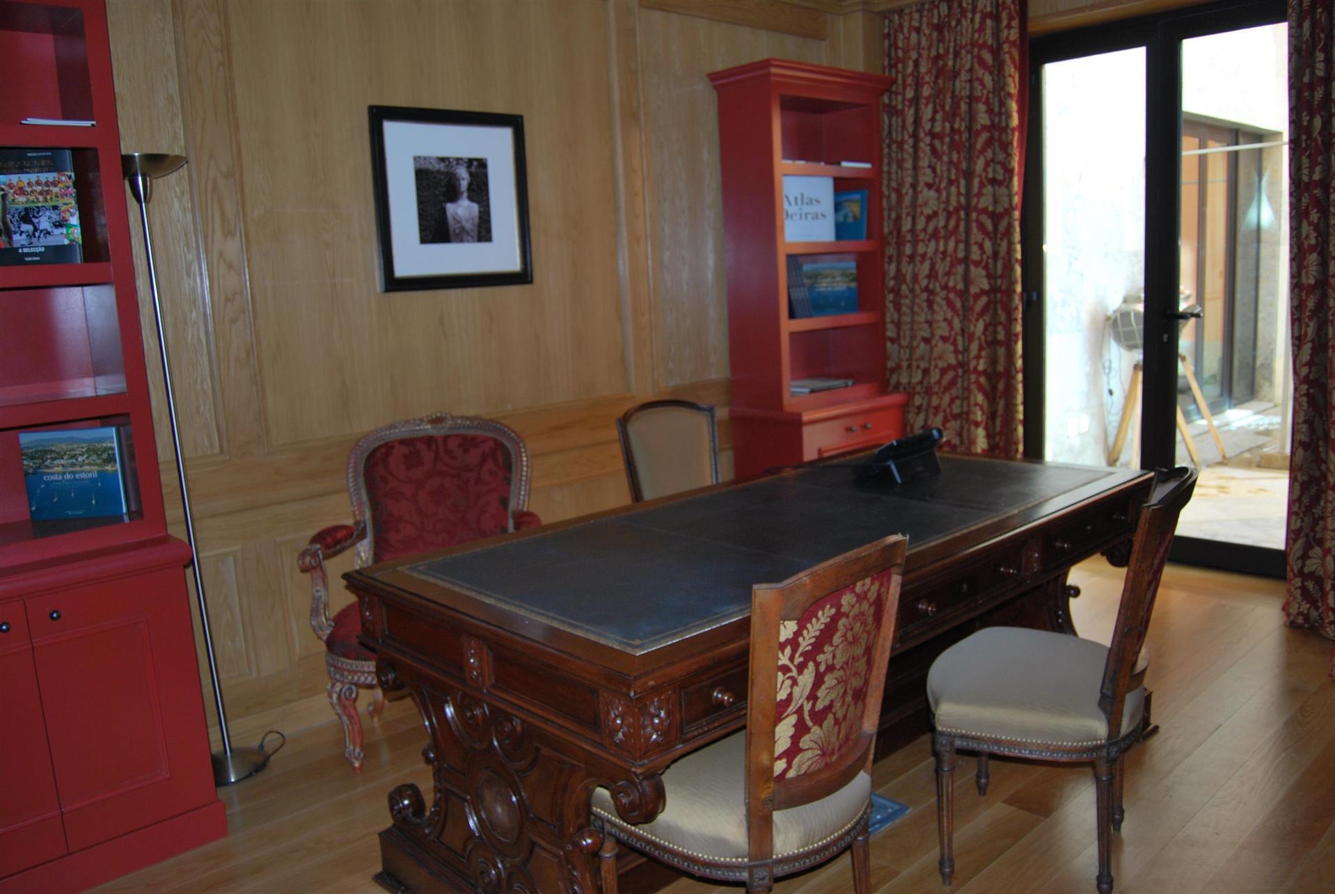 Изображение помещения для встречи