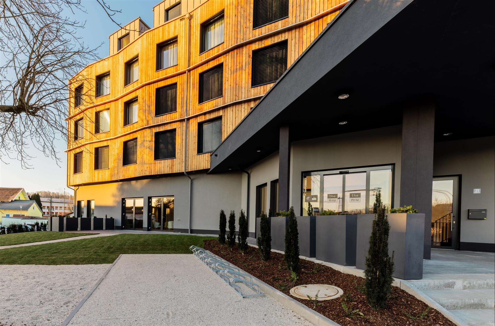 Holiday Inn - the niu Flux, Passau image