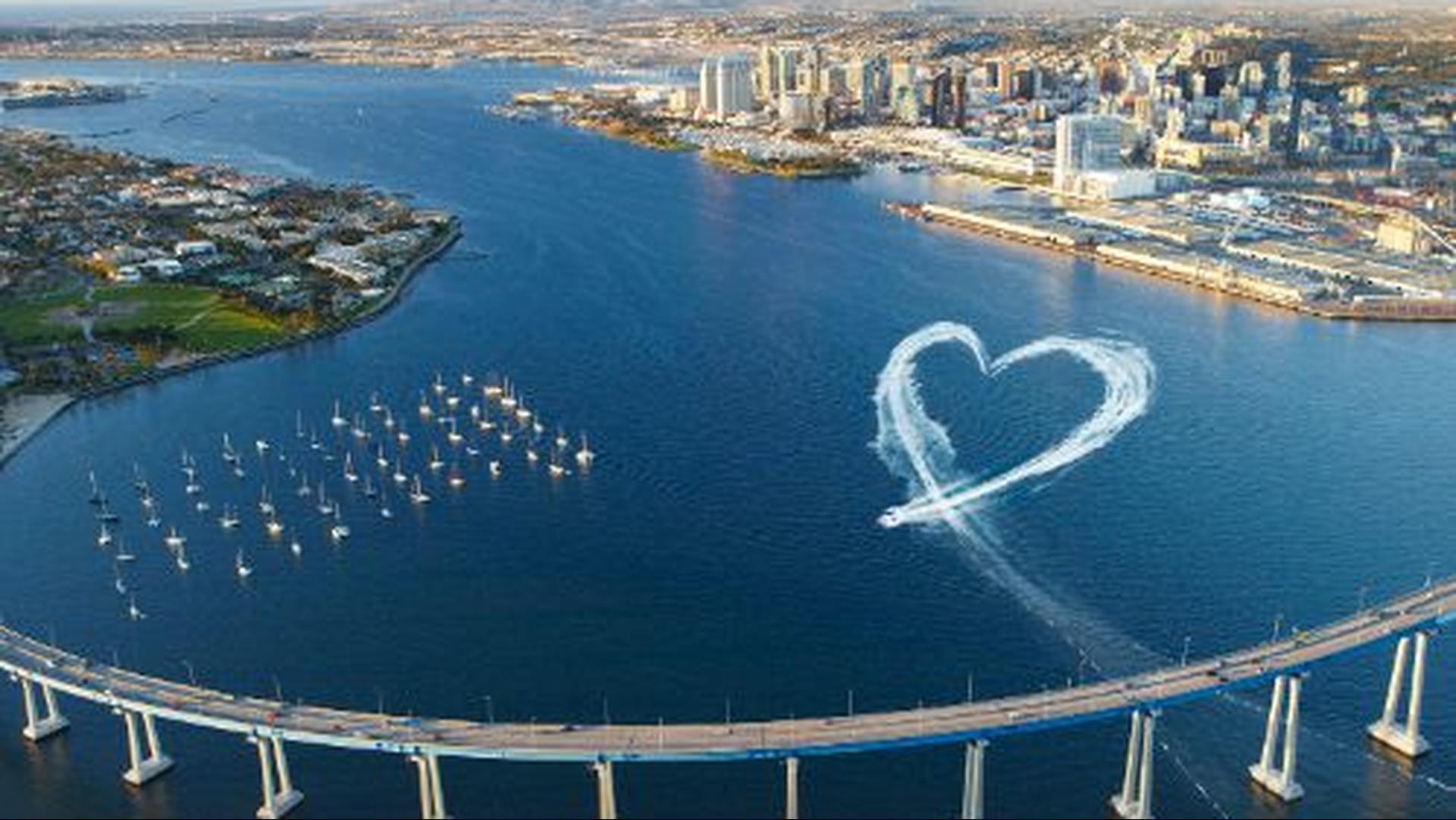 Discover Coronado i Coronado, CA