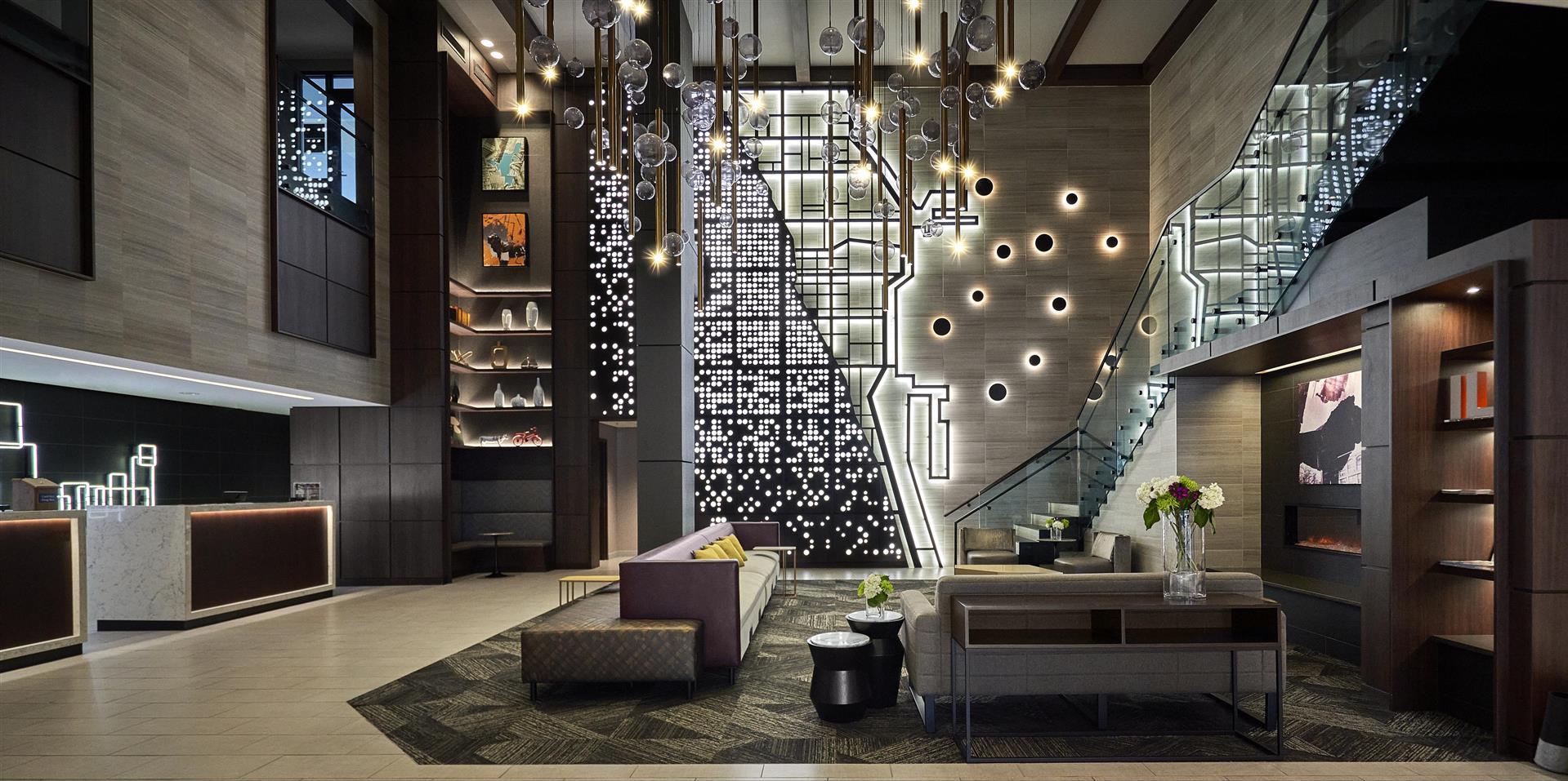 Hampton Inn & Suites Chicago-Downtown image