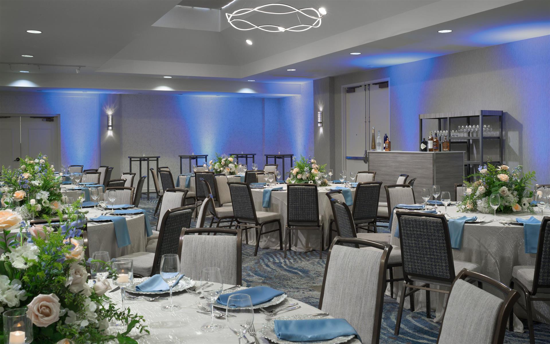 Изображение Social Catering – earn Double Bonvoy points