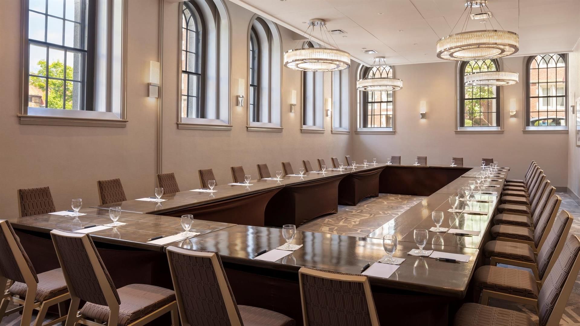 รูปสถานที่จัดงาน