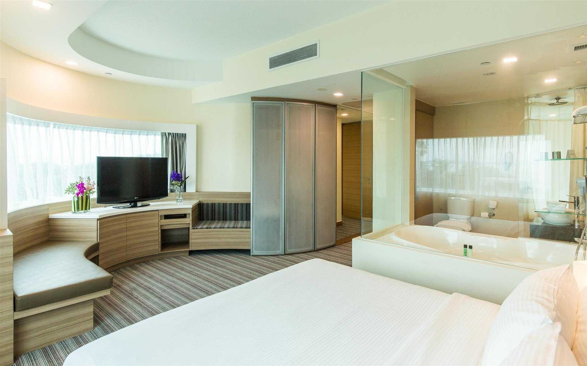 Village Hotel Changi in Singapore, SG