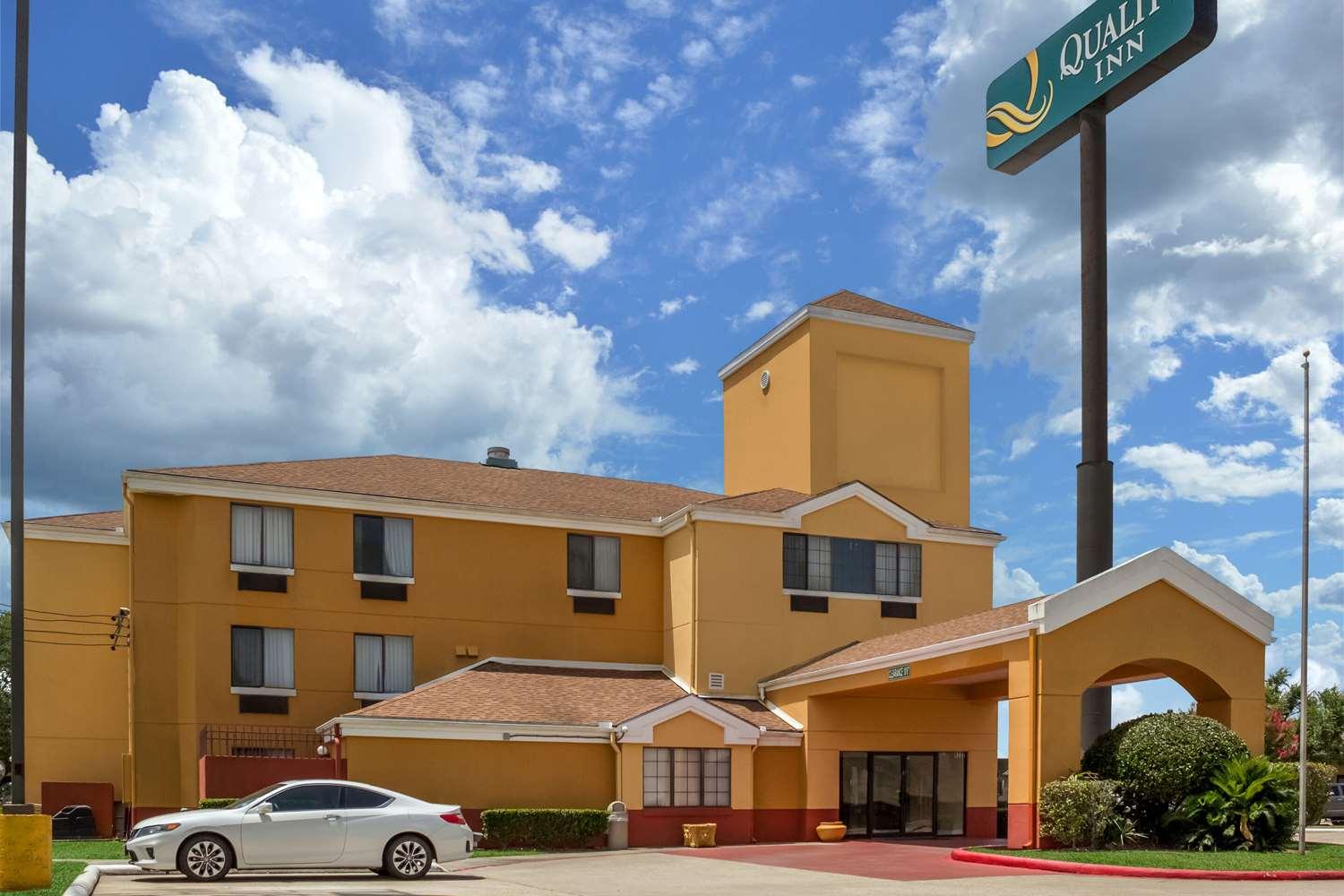 Quality Inn Baytown - Houston East image