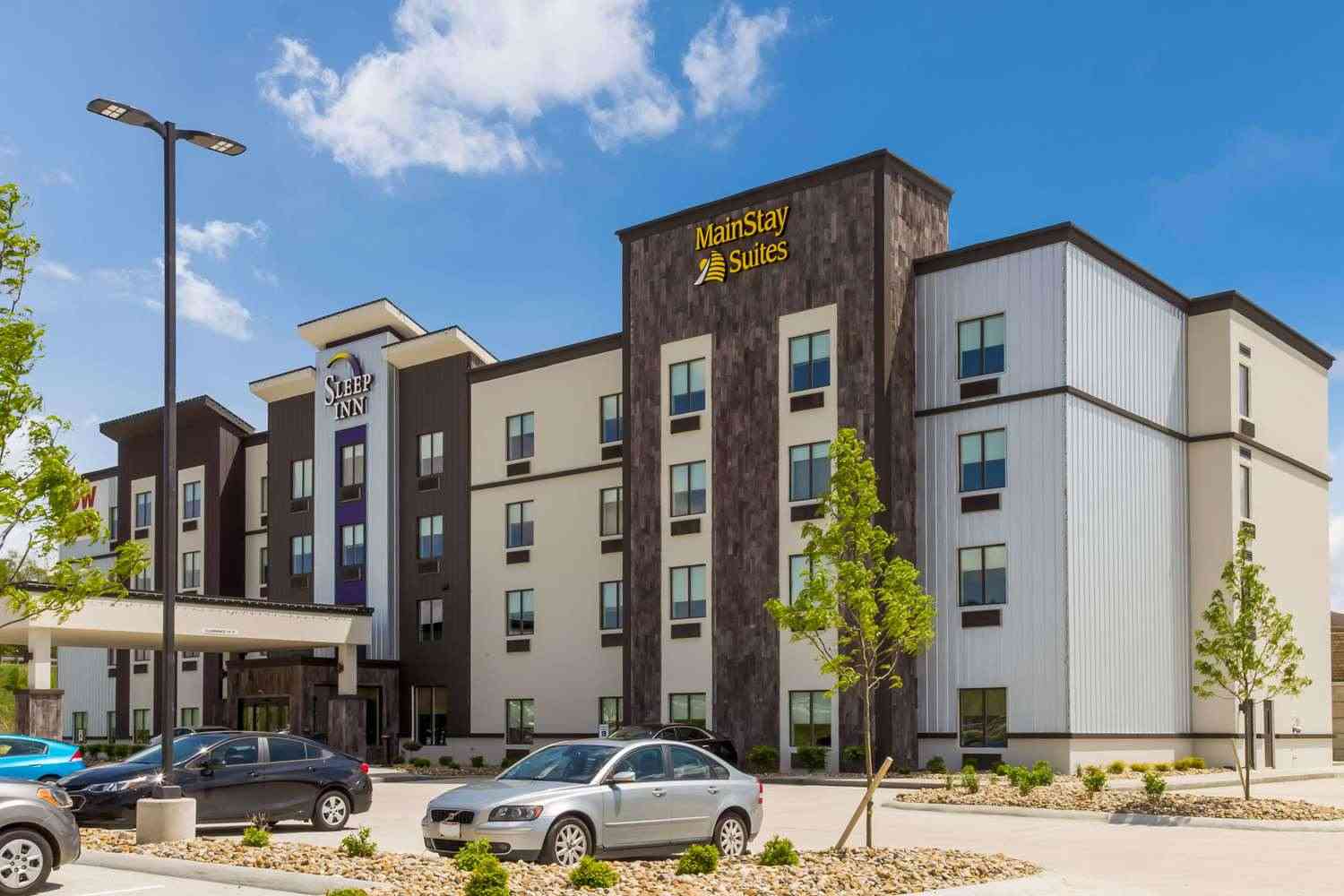 MainStay Suites Logan Ohio-Hocking Hills в Logan, OH