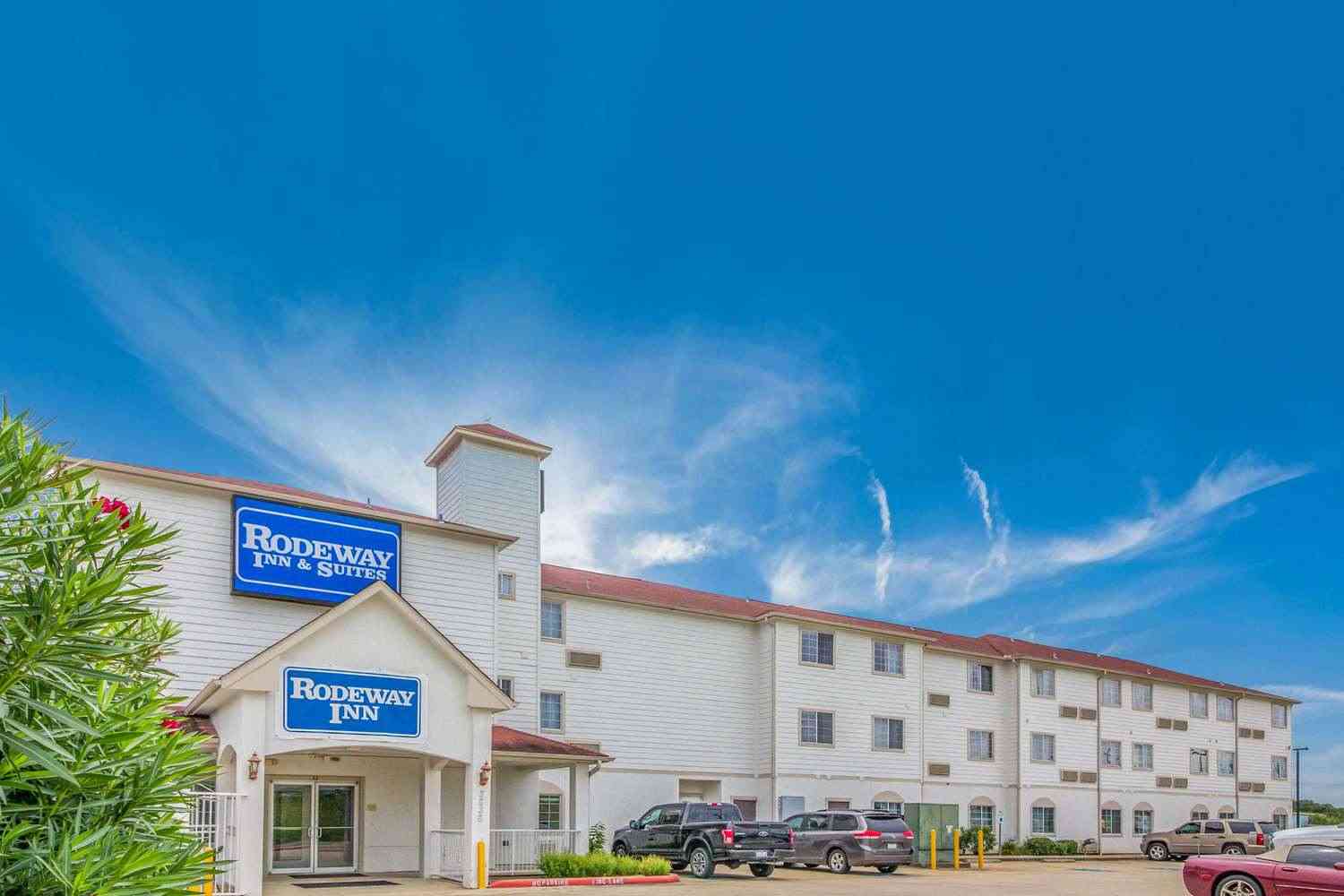 Rodeway Inn and Suites, Port Arthur, TX