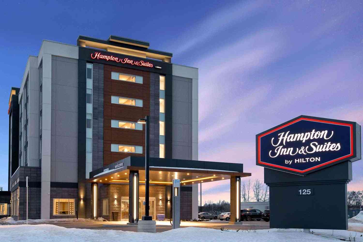 Hampton Inn & Suites Ottawa West em Nepean, ON