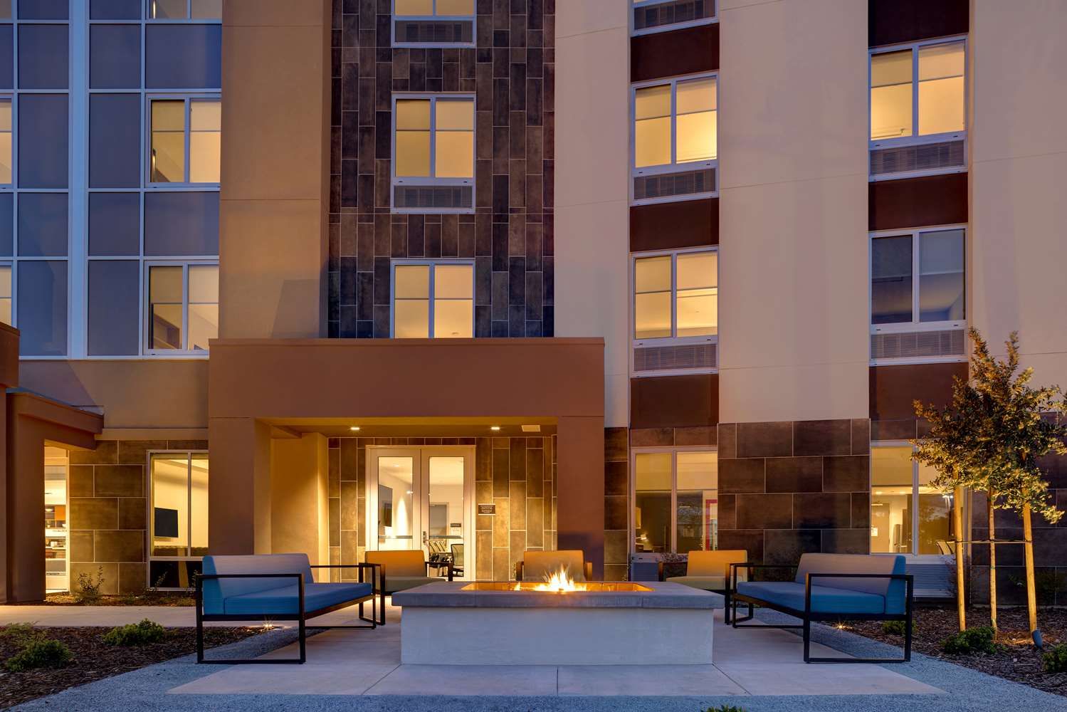 รูปสถานที่จัดงาน