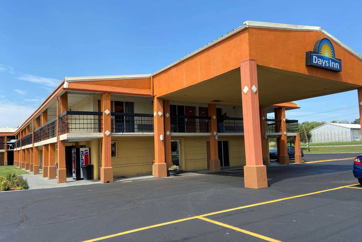 Days Inn by Wyndham Okmulgee в Okmulgee, OK