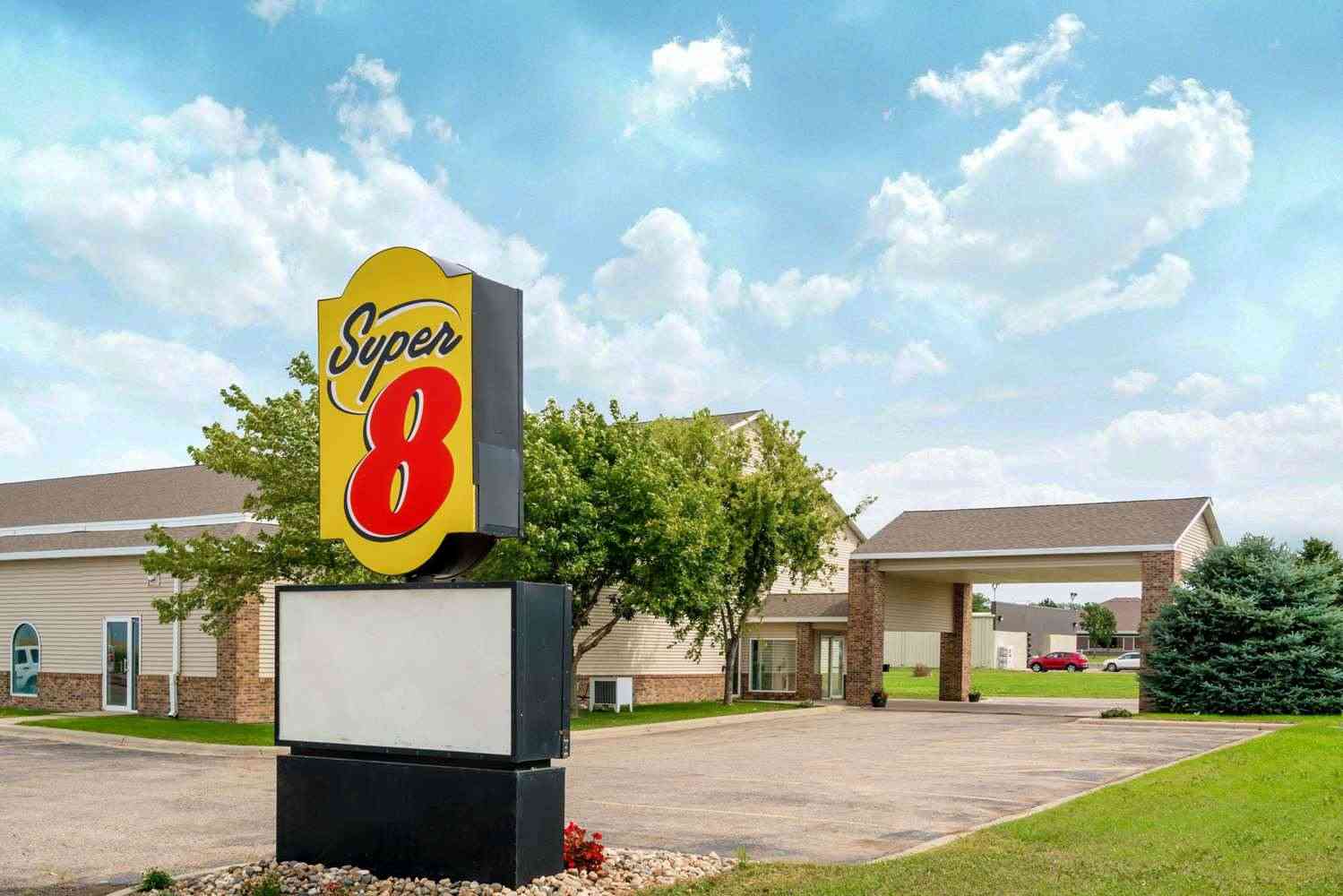 Super 8 by Wyndham Beresford en Beresford, SD