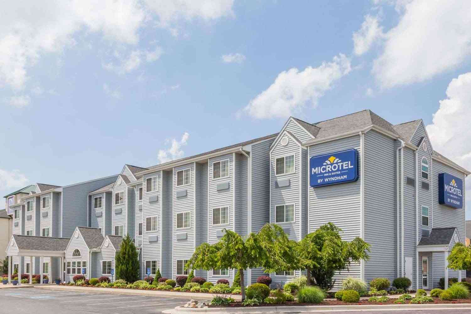 Microtel Inn & Suites by Wyndham Elkhart a Elkhart, IN