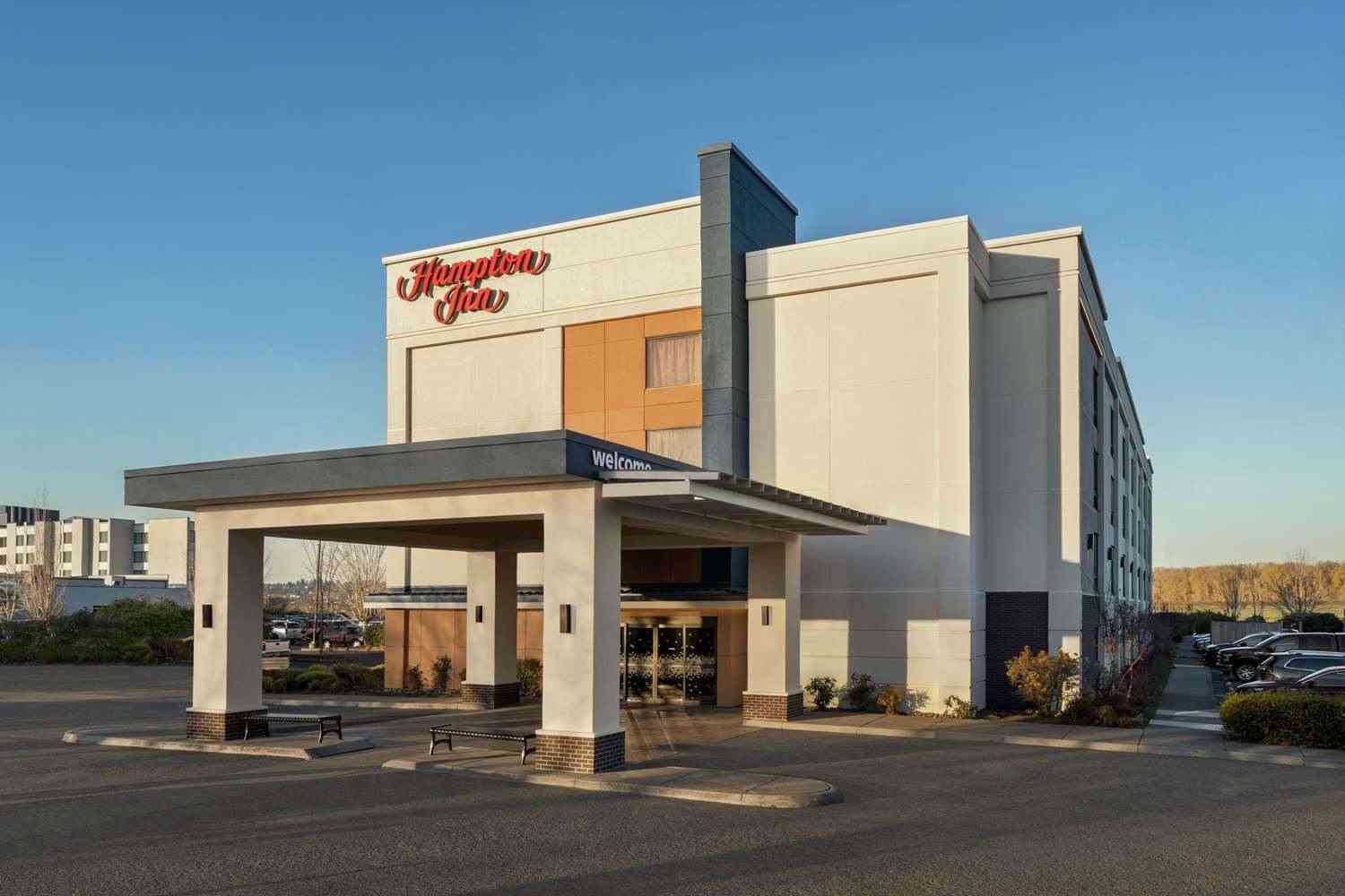 Hampton Inn Portland-Airport in Portland, OR