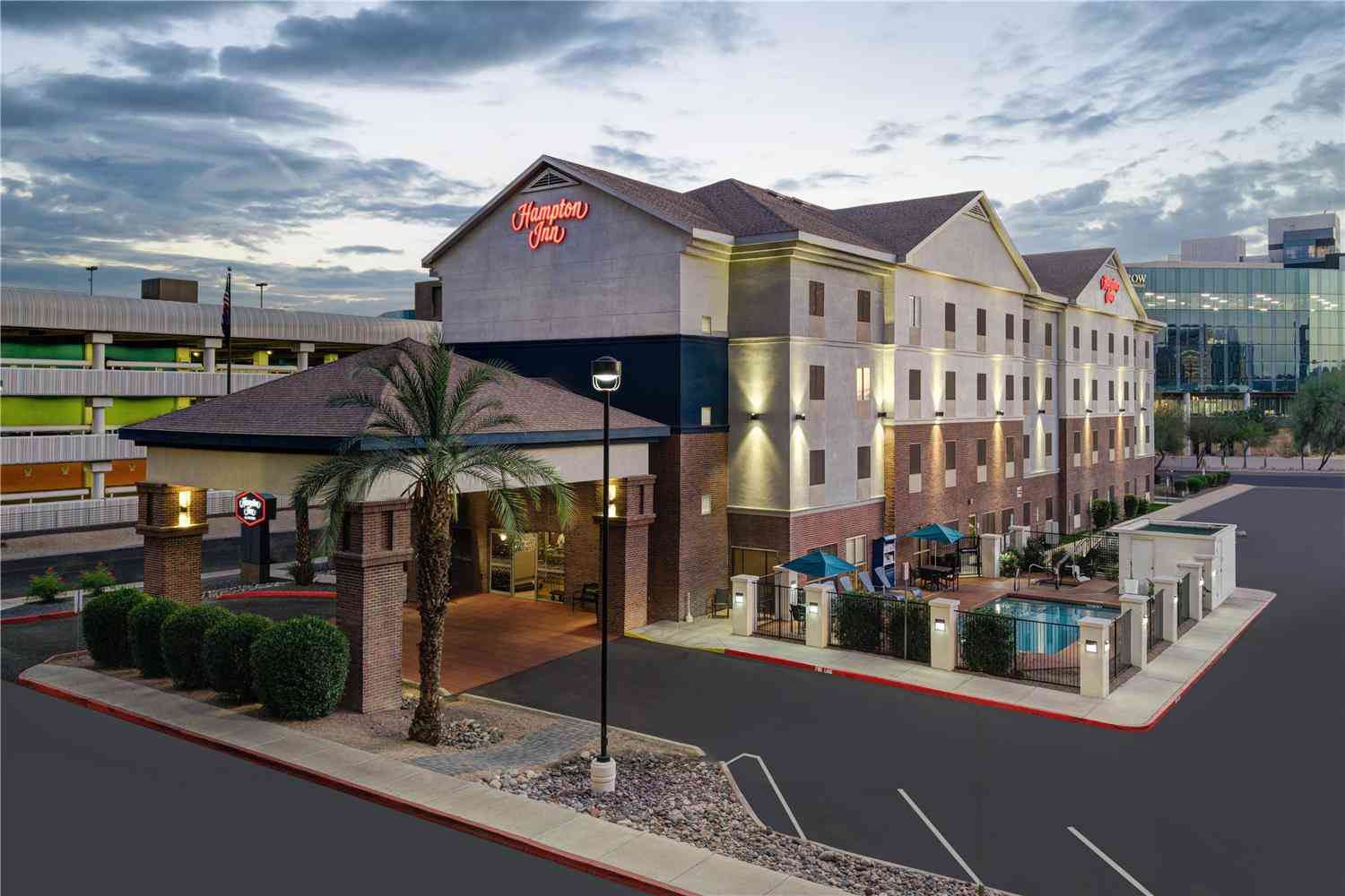 Hampton Inn Phoenix-Midtown-Downtown Area in Phoenix, AZ