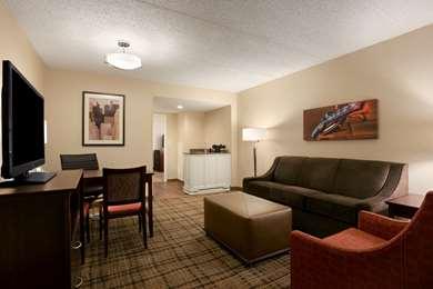 Embassy Suites by Hilton Cleveland Beachwood в Beachwood, OH