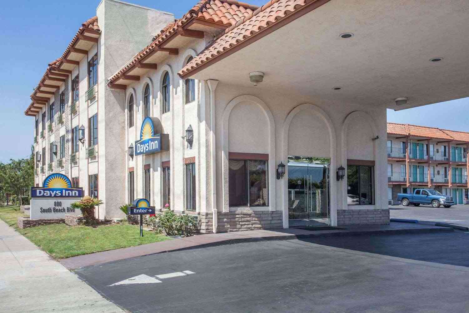 Days Inn by Wyndham Anaheim Near the Park a Anaheim, CA