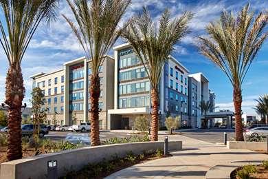 Hampton Inn Long Beach Airport в Long Beach, CA
