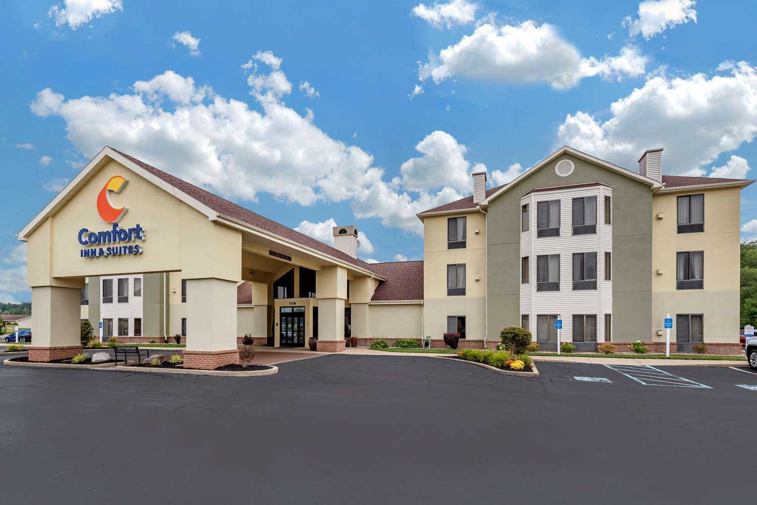 Comfort Inn & Suites Warsaw near US-30 a Warsaw, IN