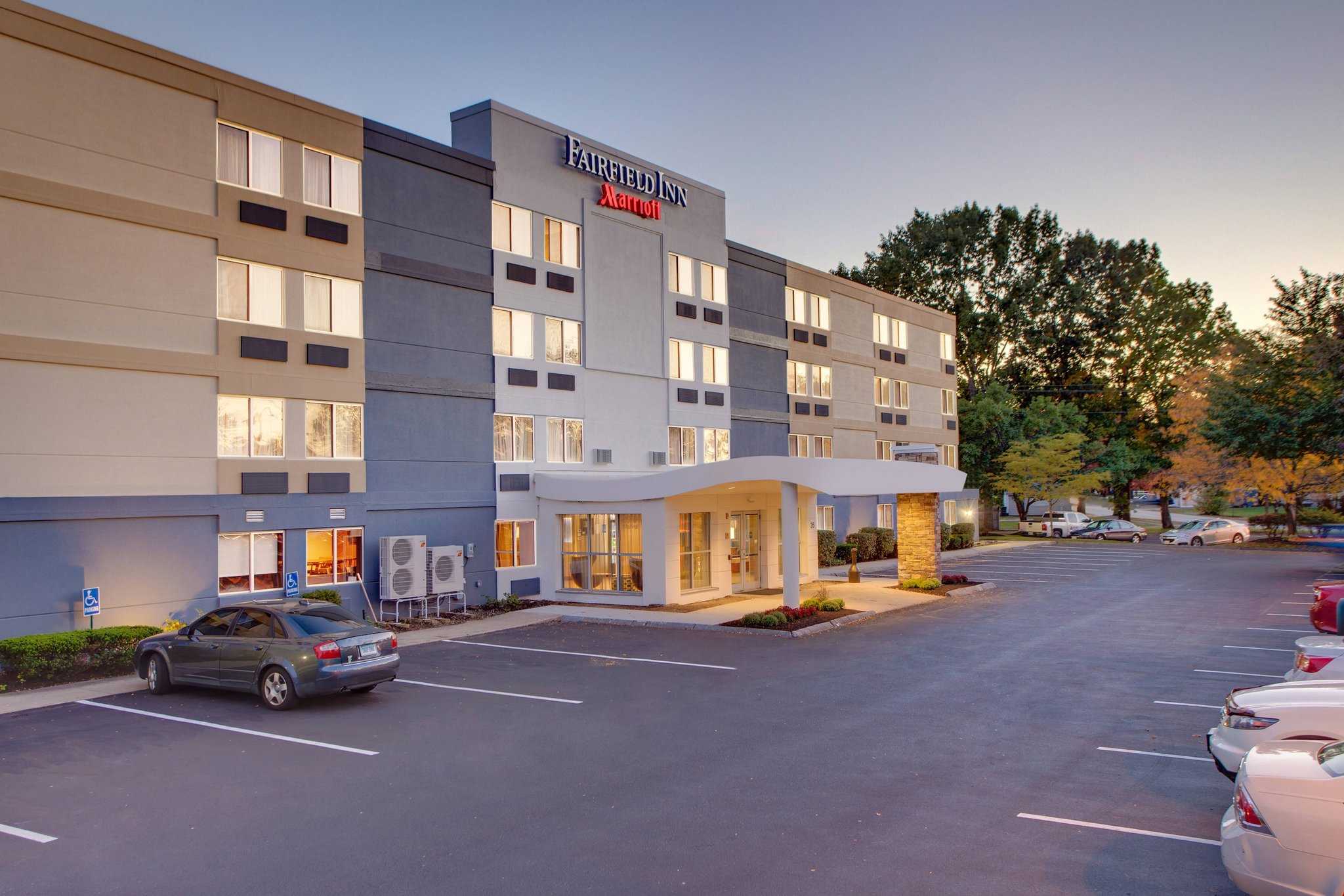 Fairfield Inn Amesbury в Amesbury, MA