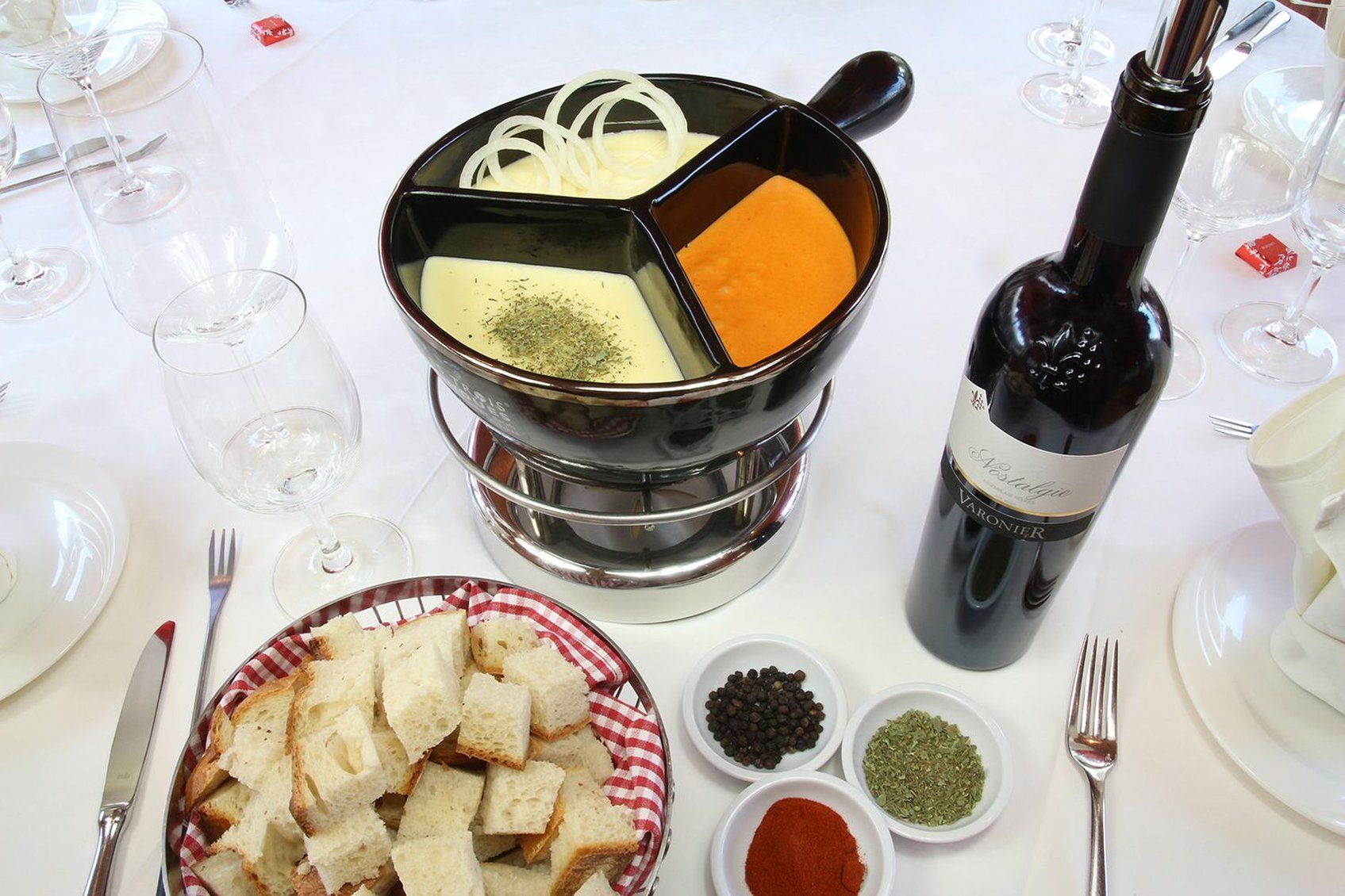 รูปสถานที่จัดงาน