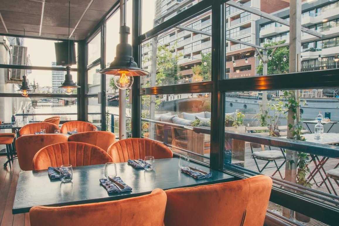 Rotterdam, NL의 H2otel