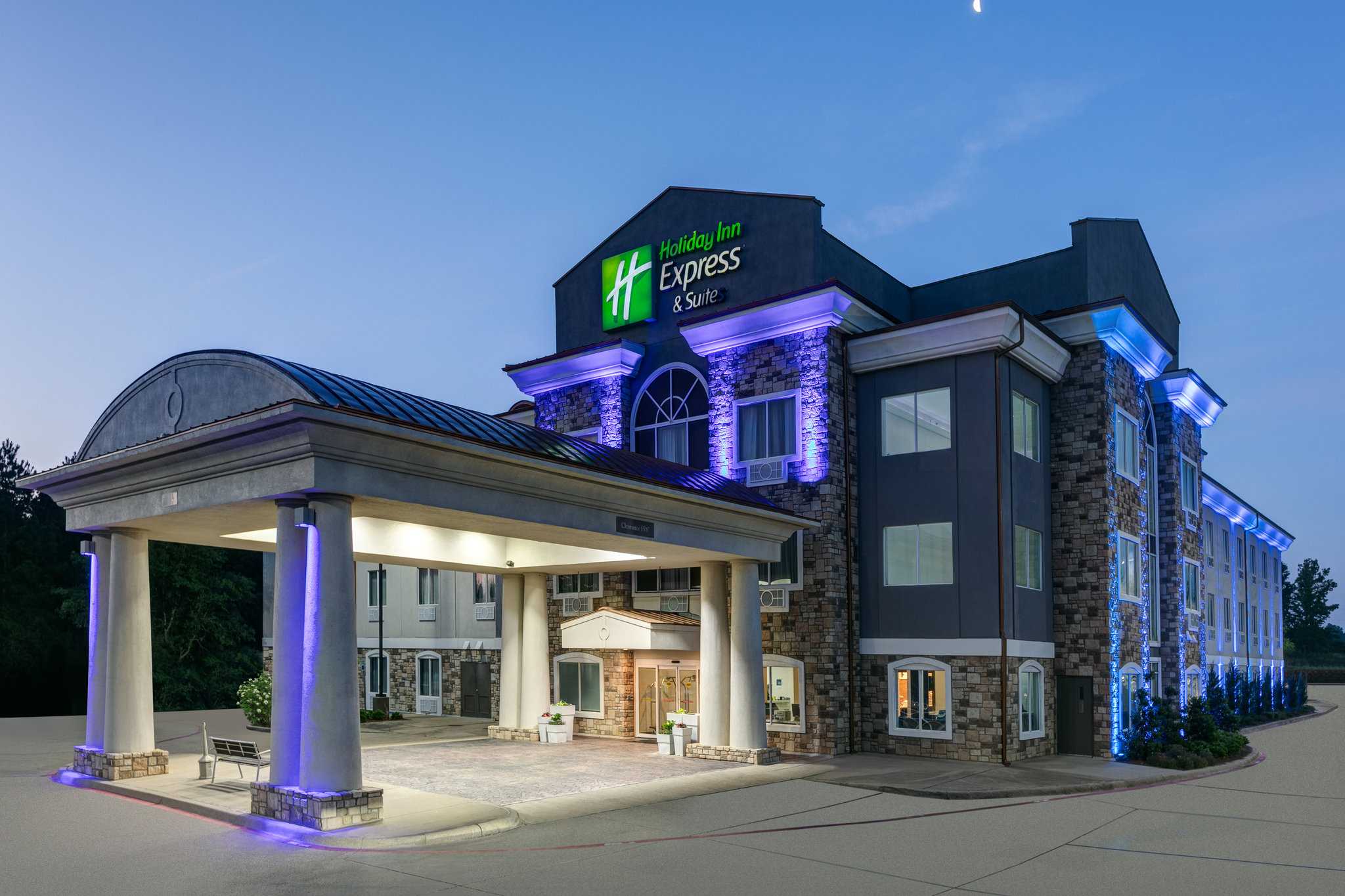 Holiday Inn Express Hotel & Suites Marshall в Маршалловы, TX