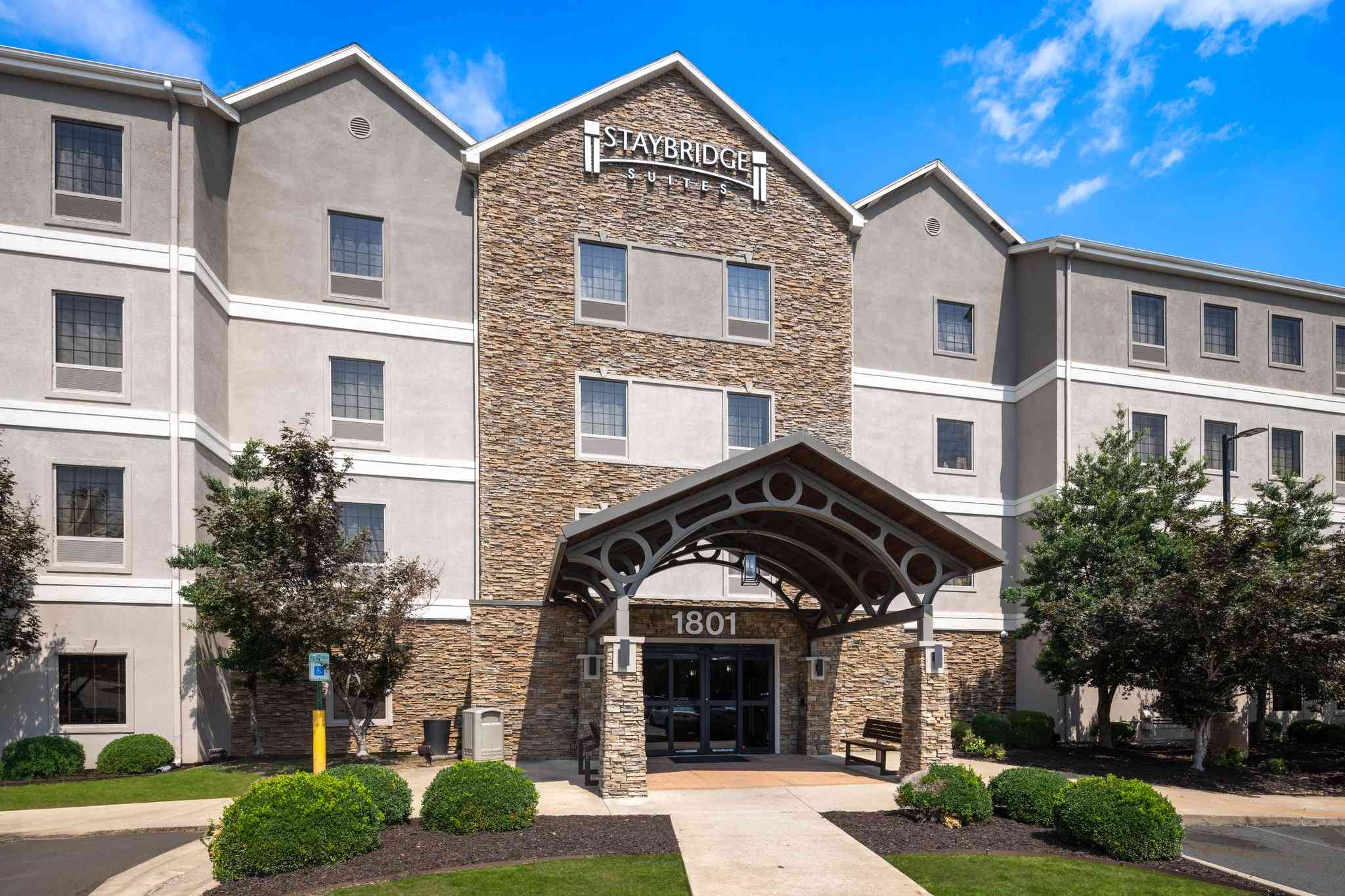 Staybridge Suites Rogers - Bentonville в Роджерс, AR