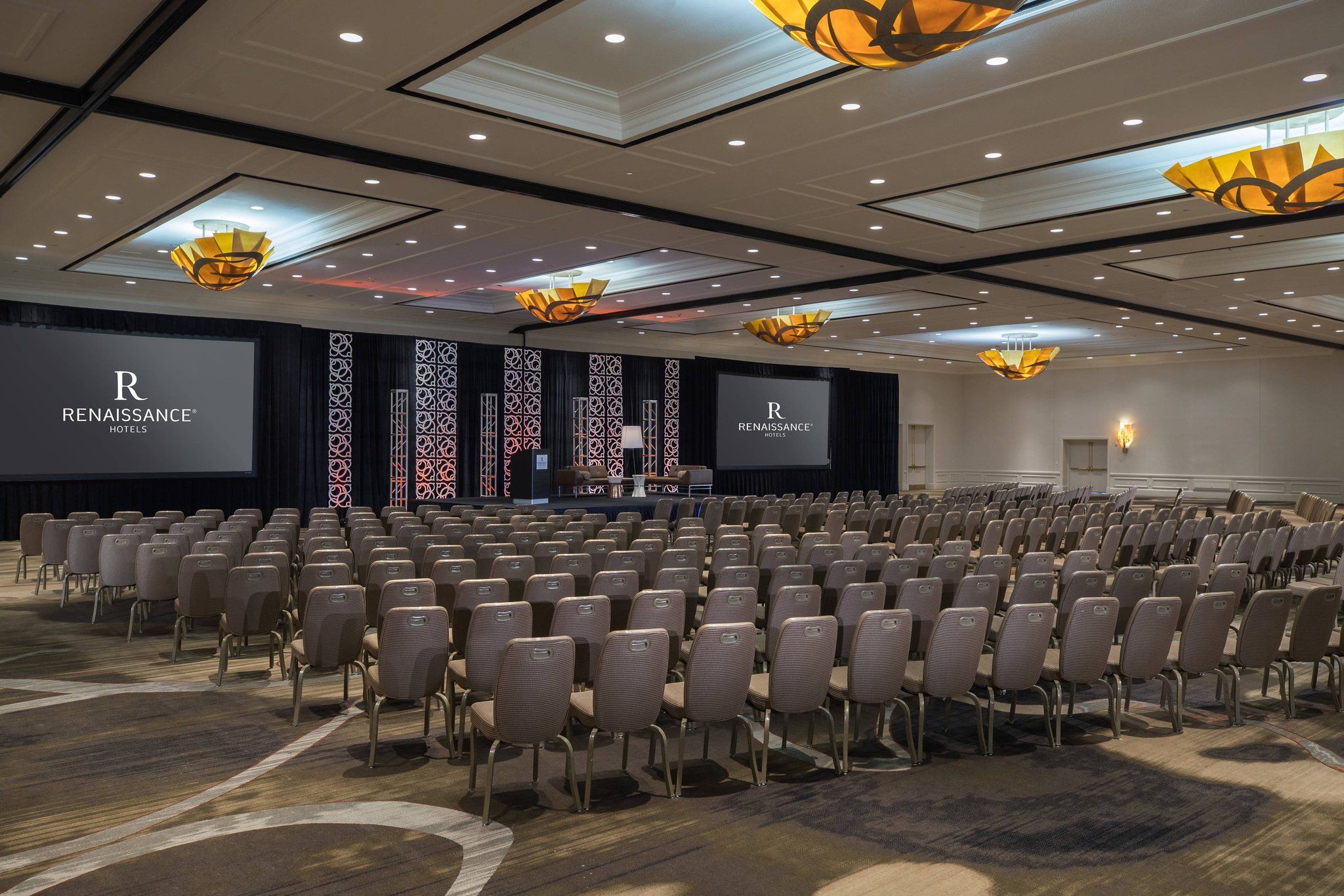 รูปสถานที่จัดงาน