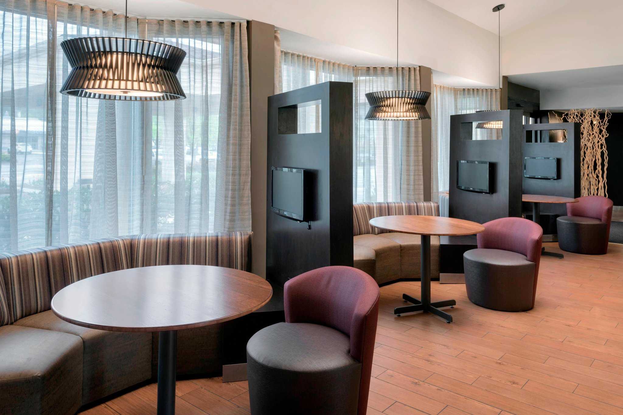 Courtyard by Marriott Philadelphia Devon/Villanova in Wayne, PA