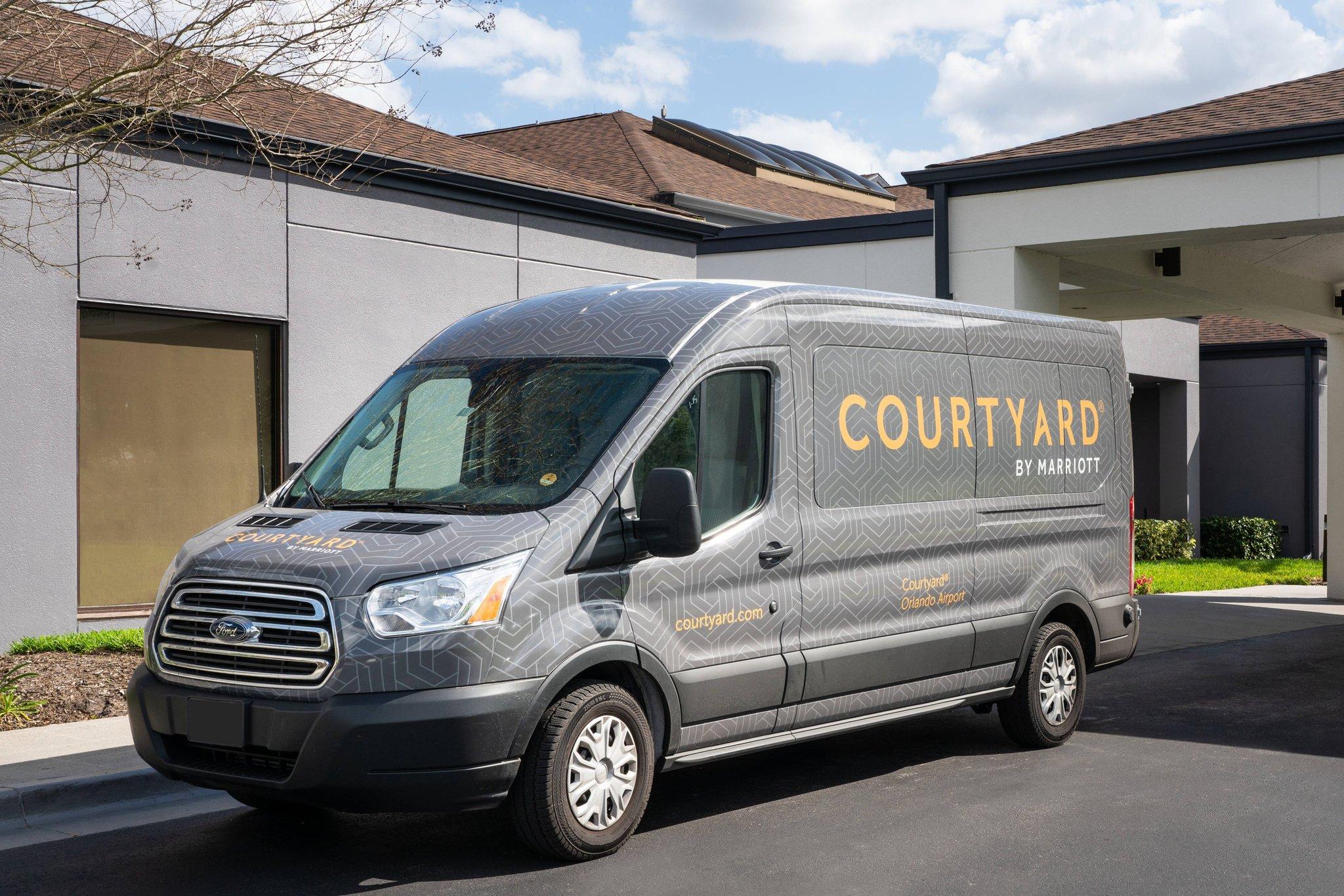 Courtyard by Marriott Orlando Airport image