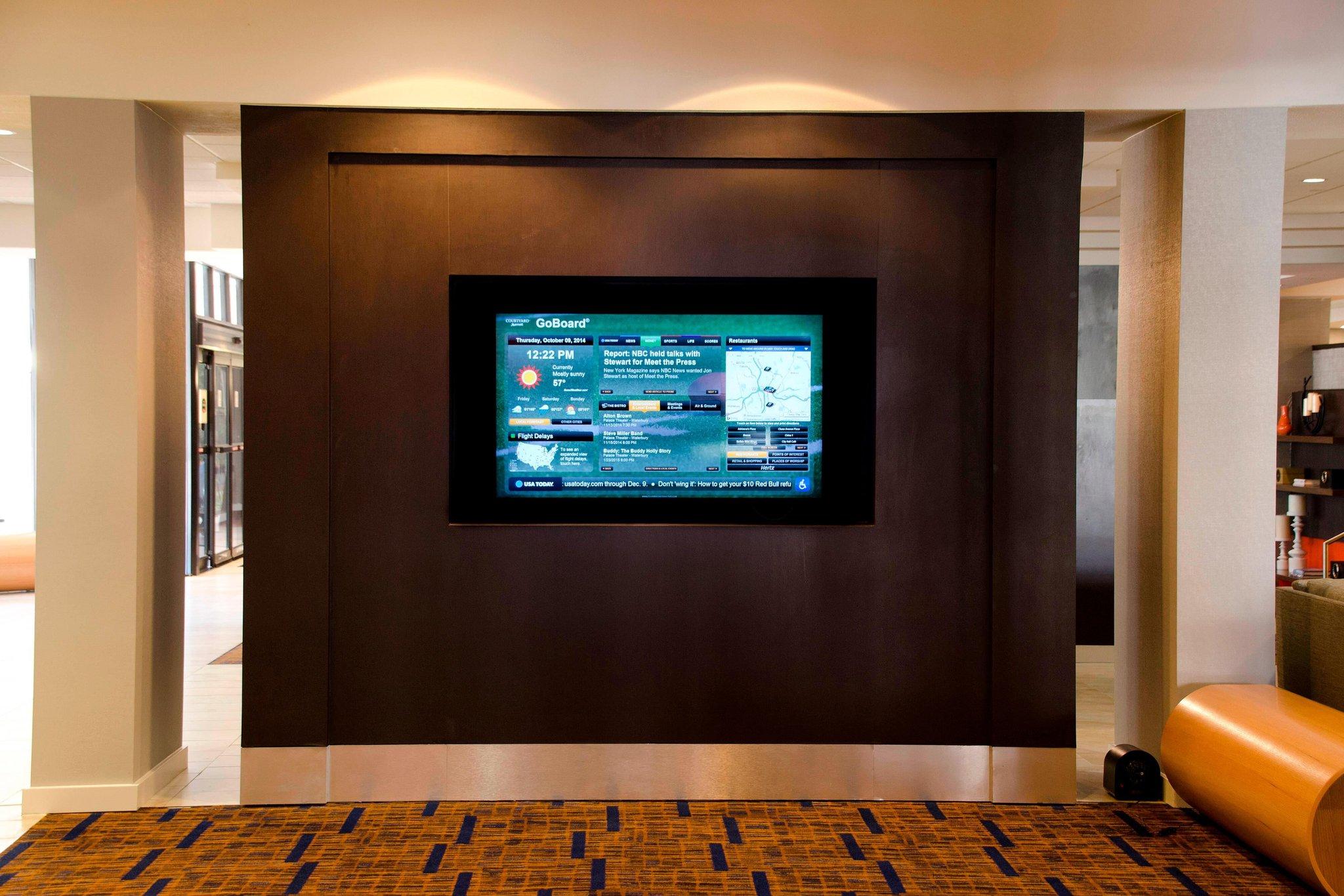 Courtyard by Marriott Waterbury Downtown image