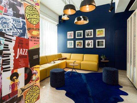 Holiday Inn - the niu, Dairy Haarlem в Харлем, NL