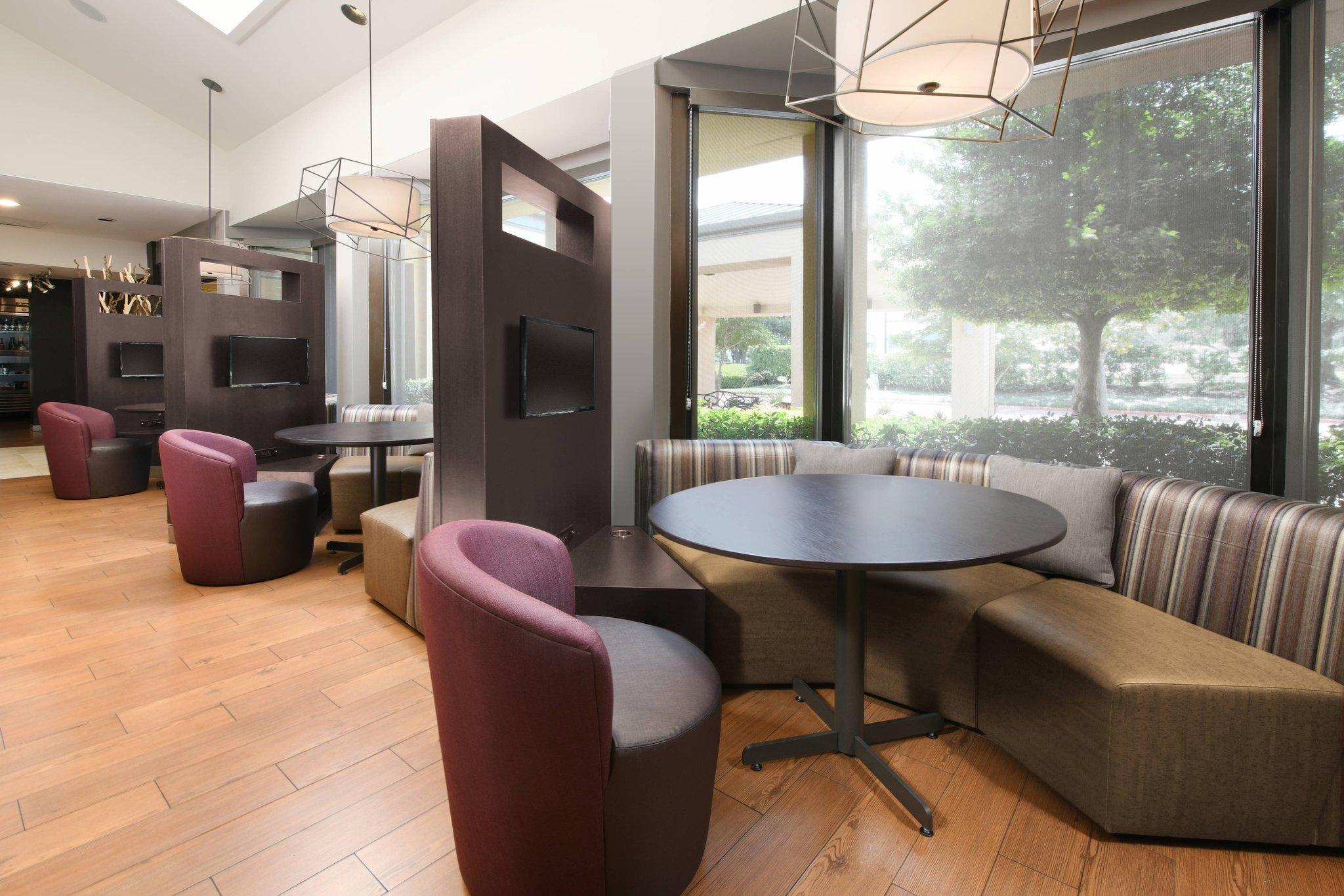 Courtyard by Marriott Dallas Las Colinas image