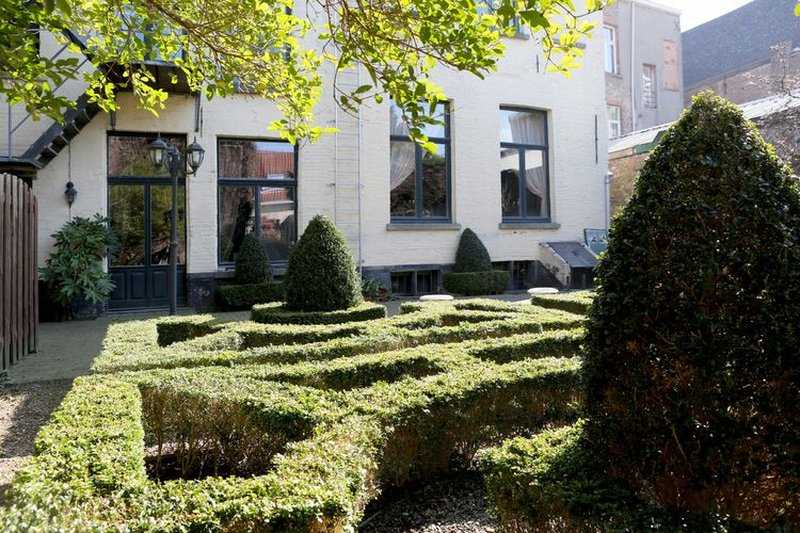 Erasmus Hotel i Ghent, BE