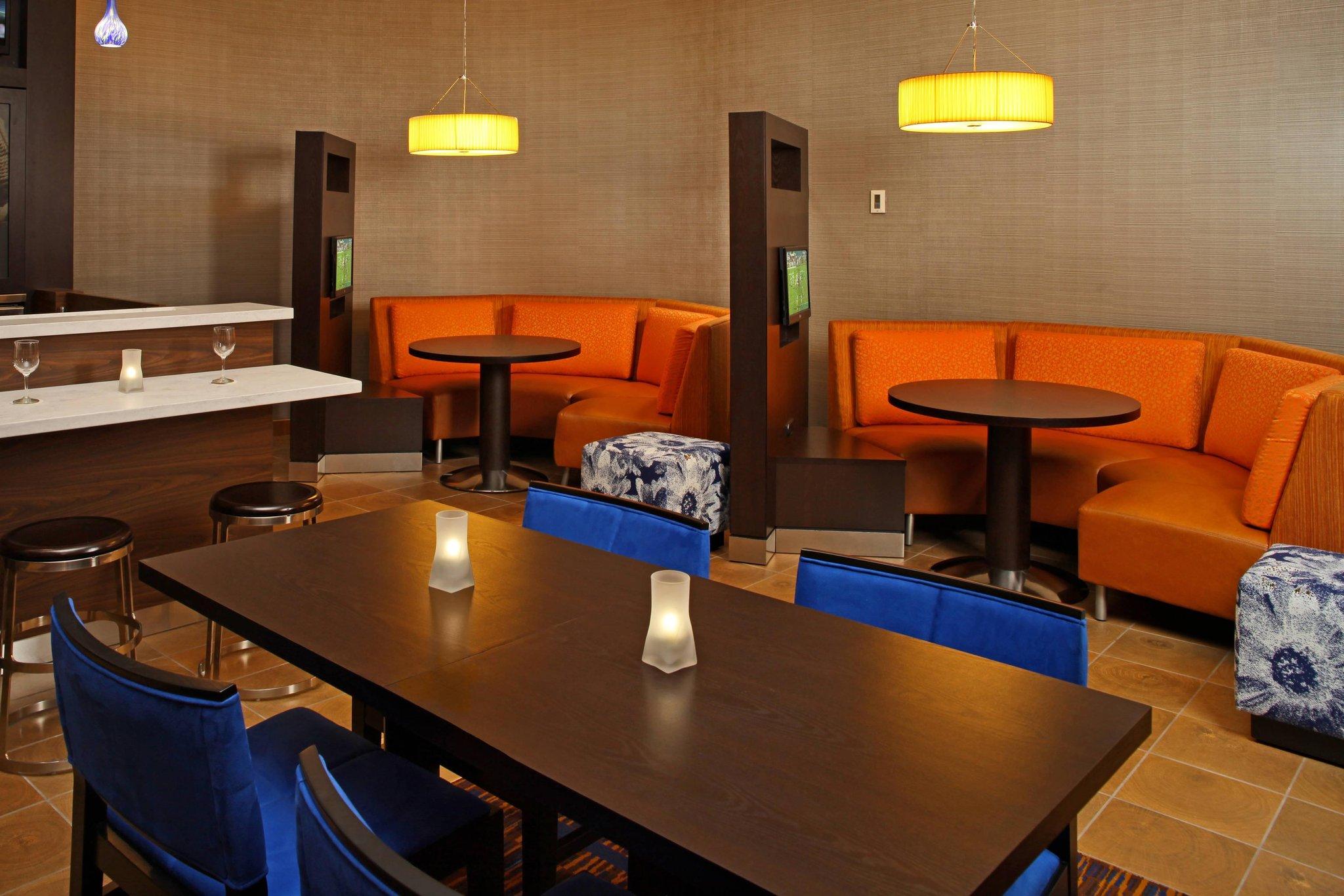 Courtyard by Marriott Baltimore Downtown/Inner Harbor image