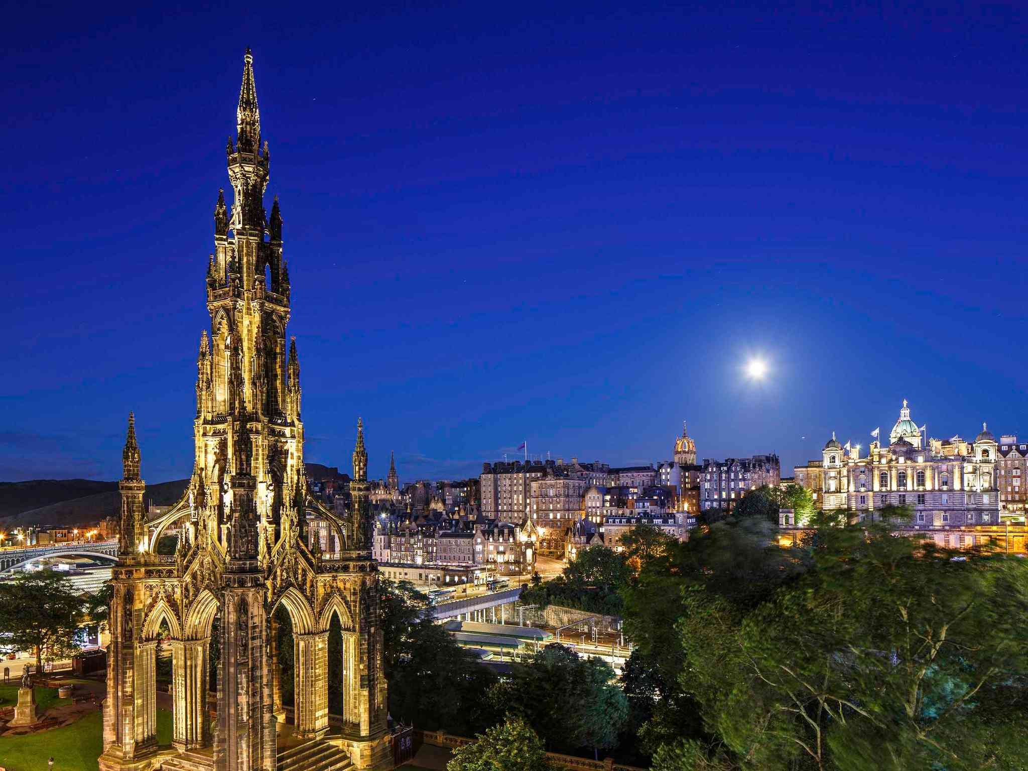 Novotel Edinburgh Park в Edinburgh, GB2