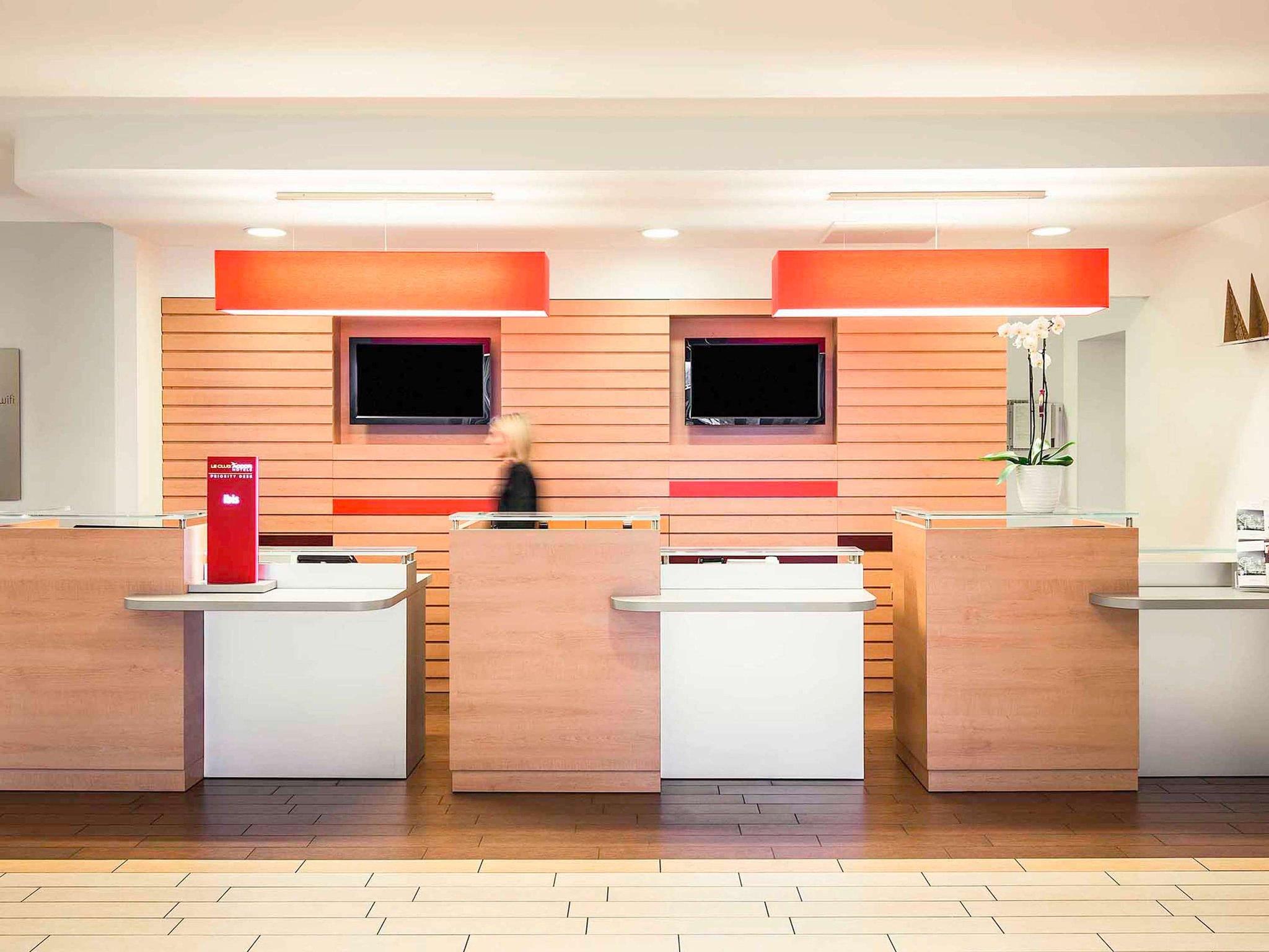 Hotel Ibis Milano Malpensa Aeroporto image