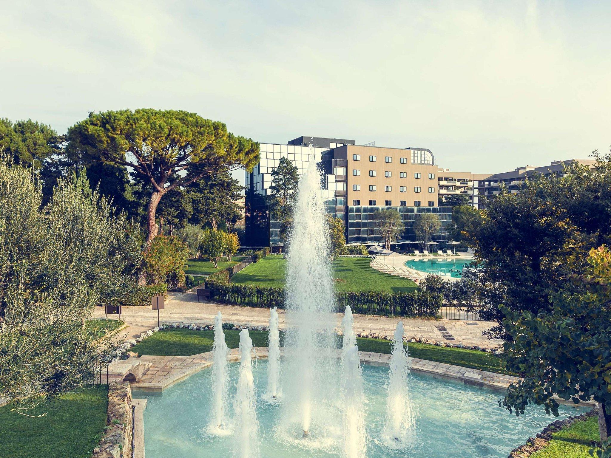 Mercure Villa Romanazzi Carducci Bari image
